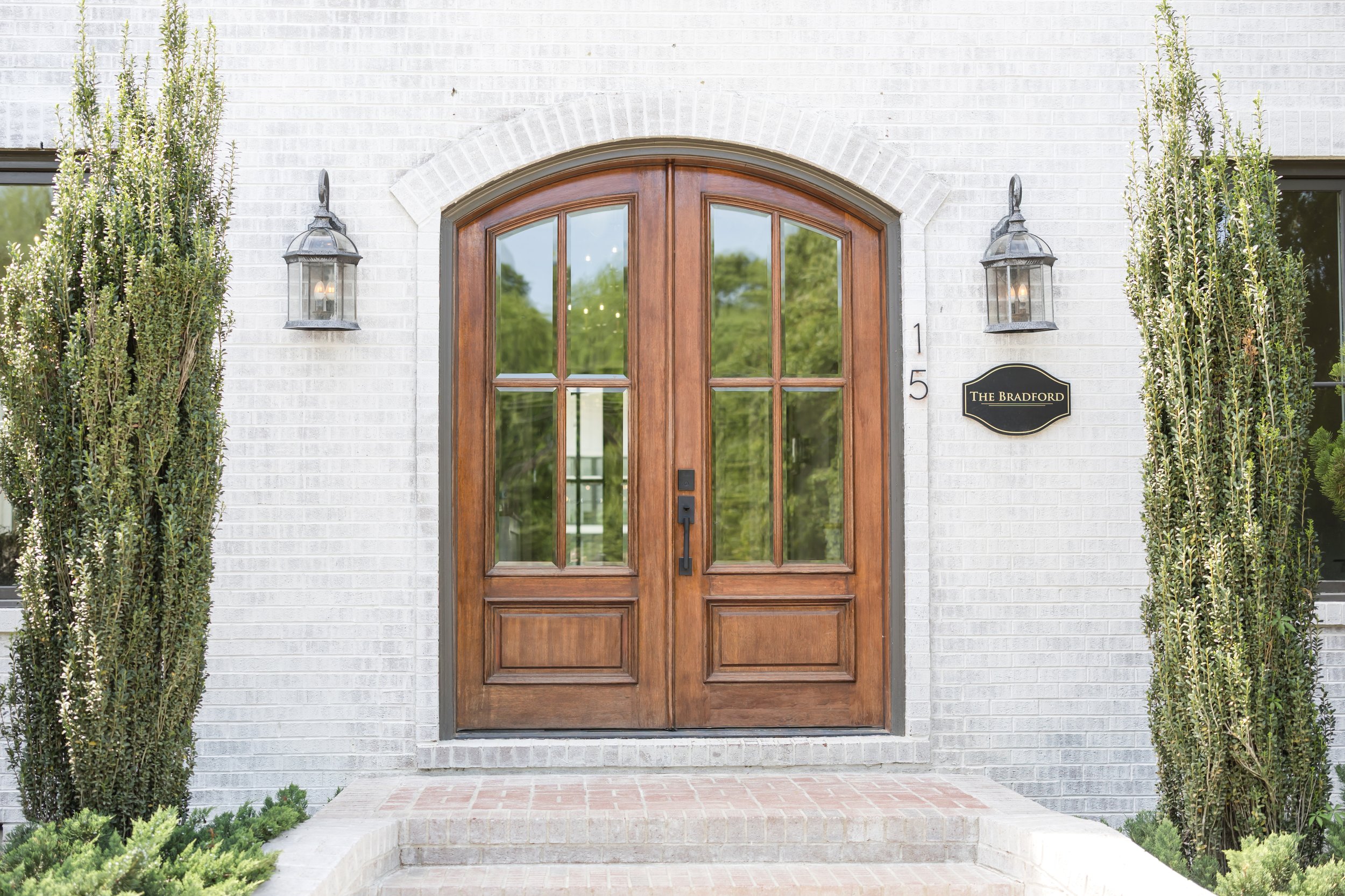 BTS Intrigue Teaches Floral Workshops (NC) Anna Grace Photo-3.jpeg