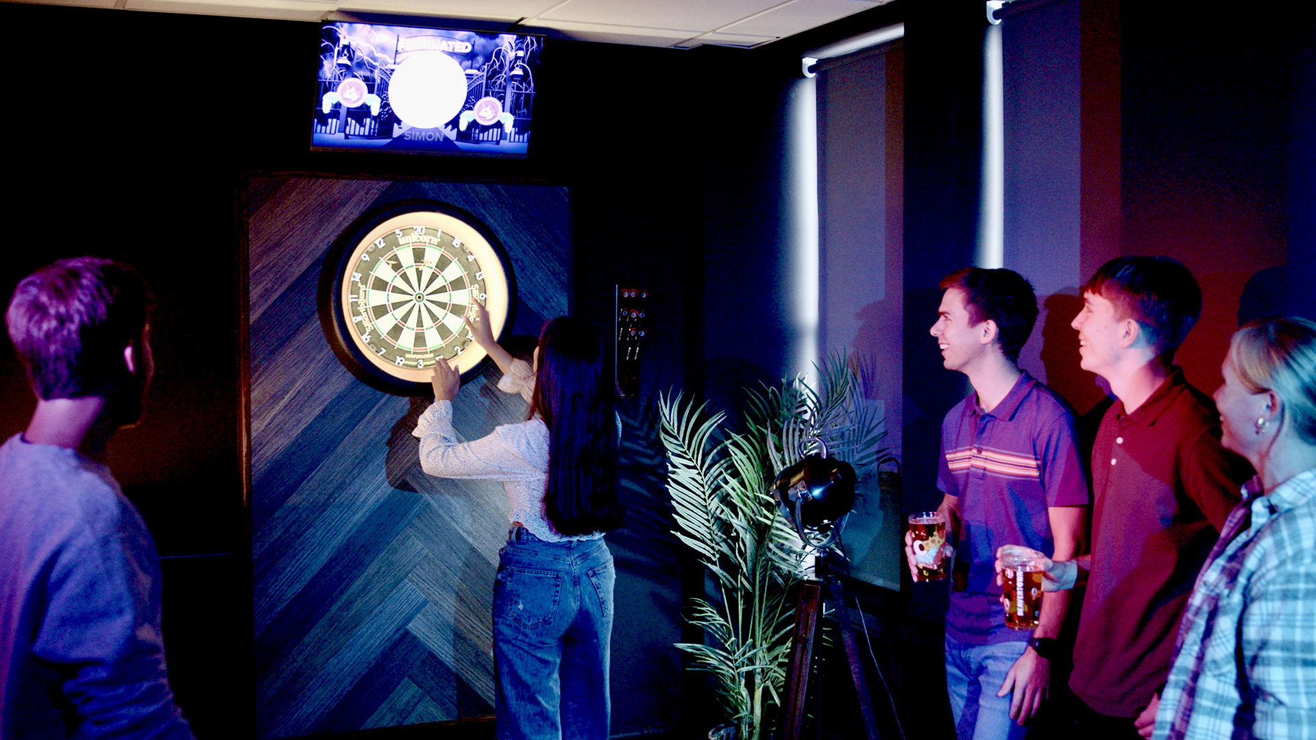Interactivedarts_32.png