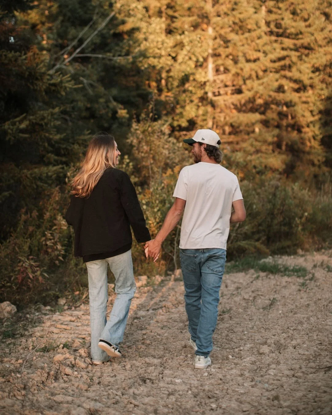 Some weekends are just for the two of you.

Wine, woods, and nowhere to be. Come find your reset in the Blue Mountains.

Book your stay at thecastlekeep.ca

#TheCastleKeep #BlueMountainsOntario #OntarioGetaway #CouplesGetaway #WeekendEscape