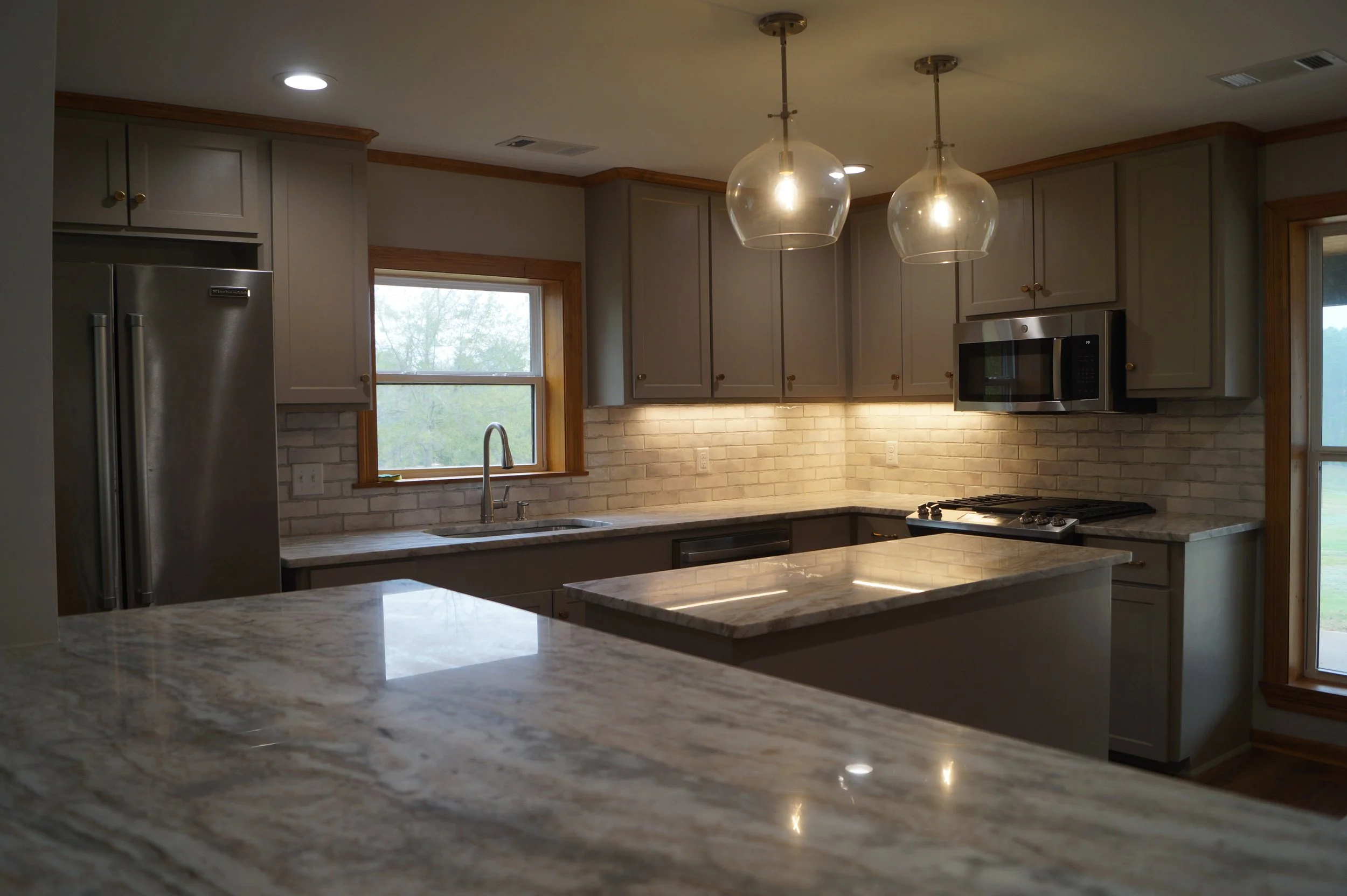 Cabin Kitchen 2.JPG