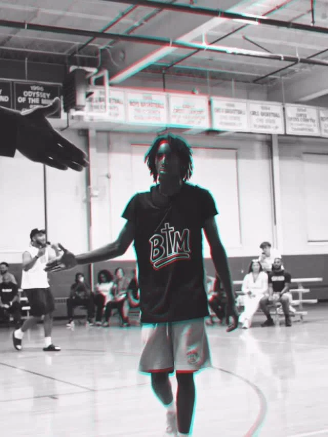 @mana.camara3
#basketball #bball #basketballedit #mixtape #1v1