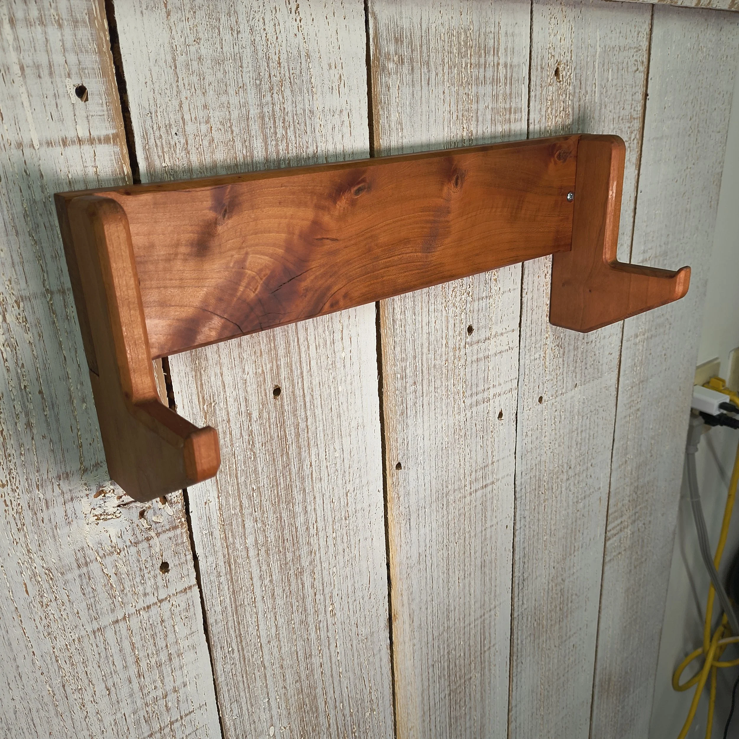 Solid Wood Wall-Mounted Bow Display Rack for Compound & Recurve Bows