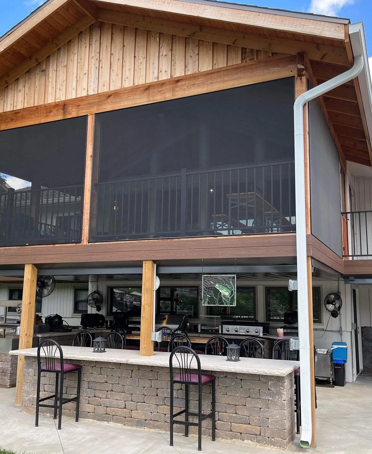 Johnson County Kansas City Screened In Porch Dekco Header.jpeg