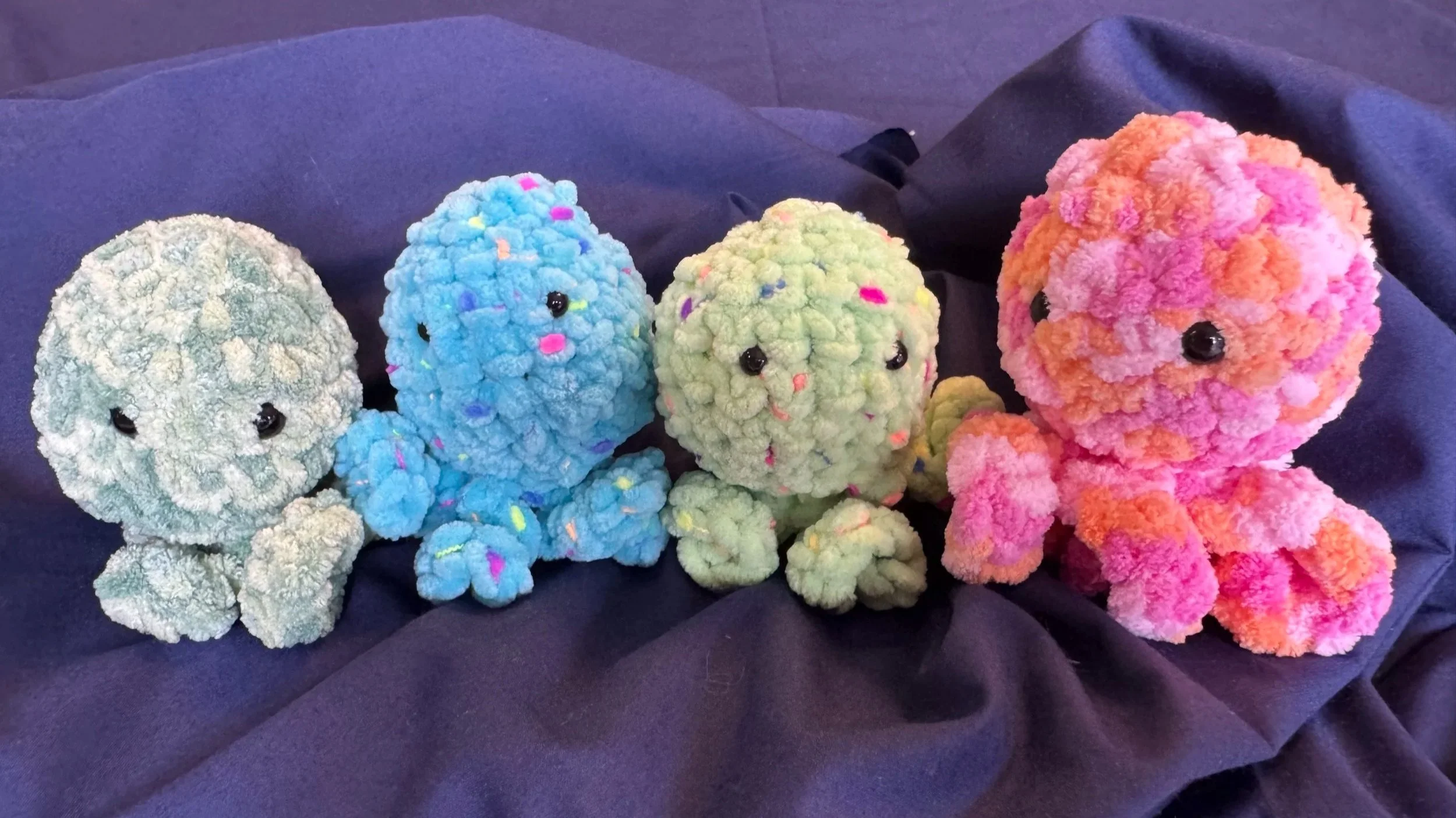 Mini octopus family 1.jpg