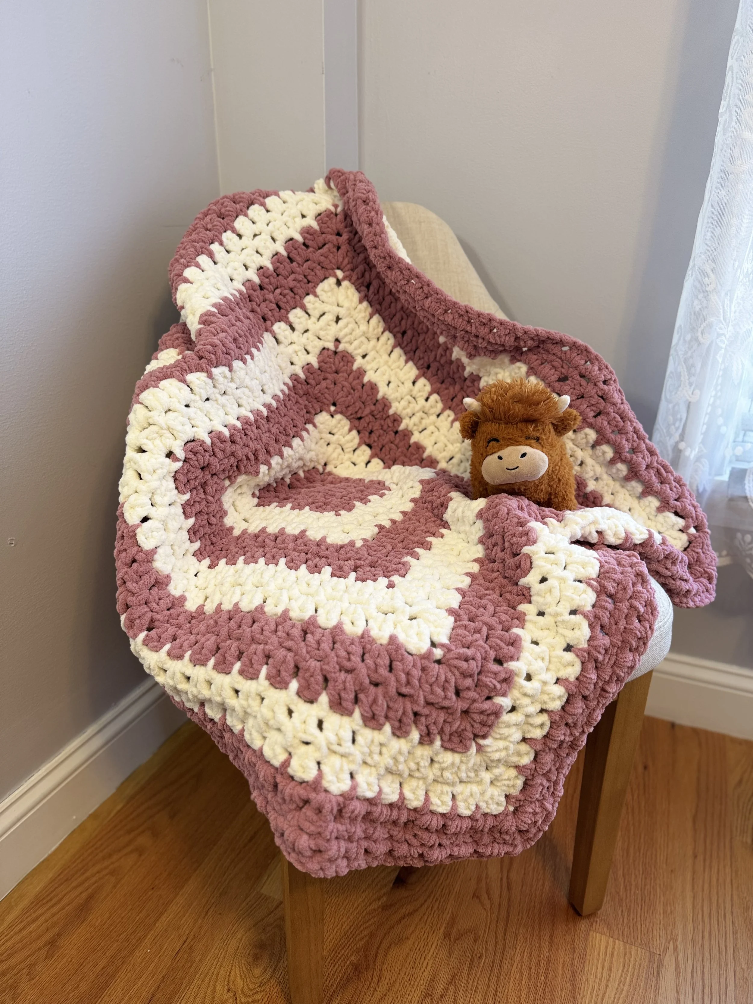 Baby mauve+white.jpg