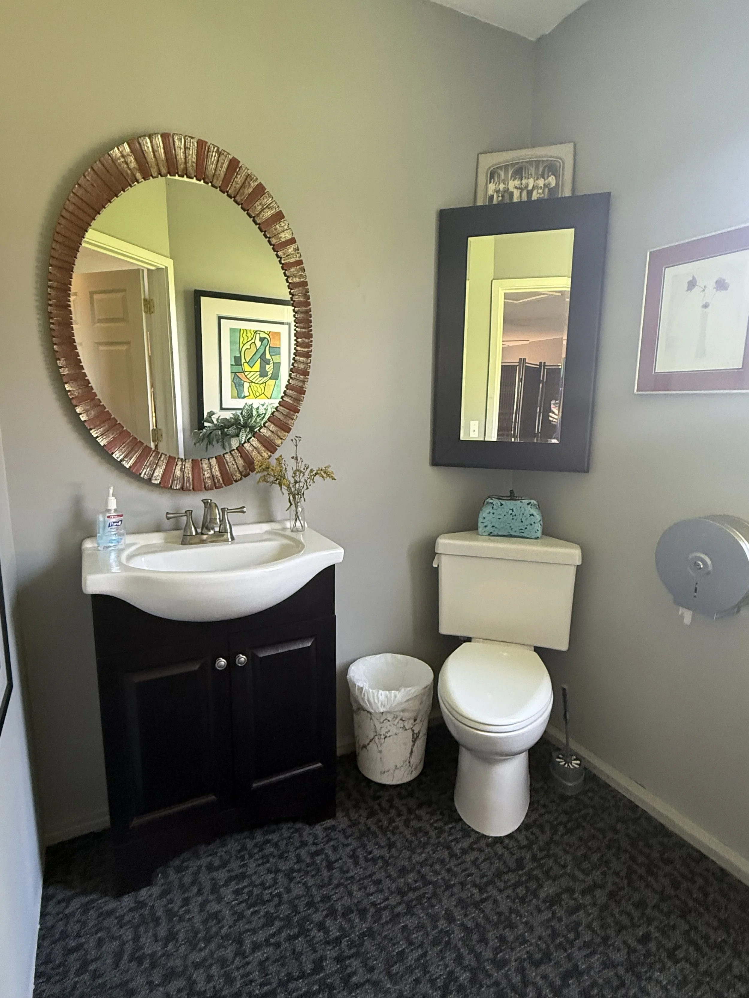 Bridal Suite & Bathroom
