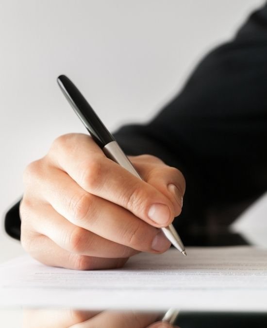 Benefits of Writing With a Pen and Paper