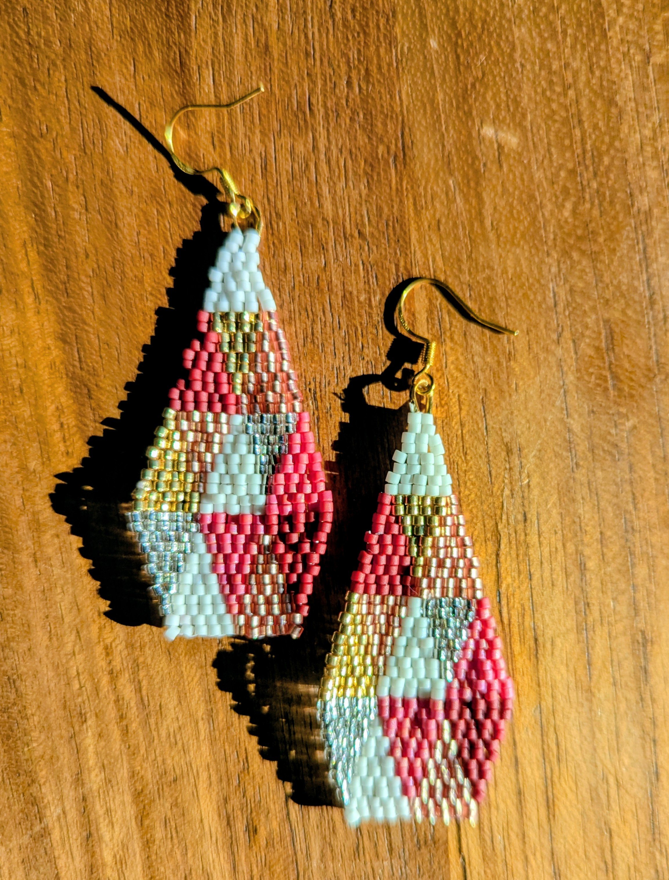 Patterned Pentagram Earrings - Reds