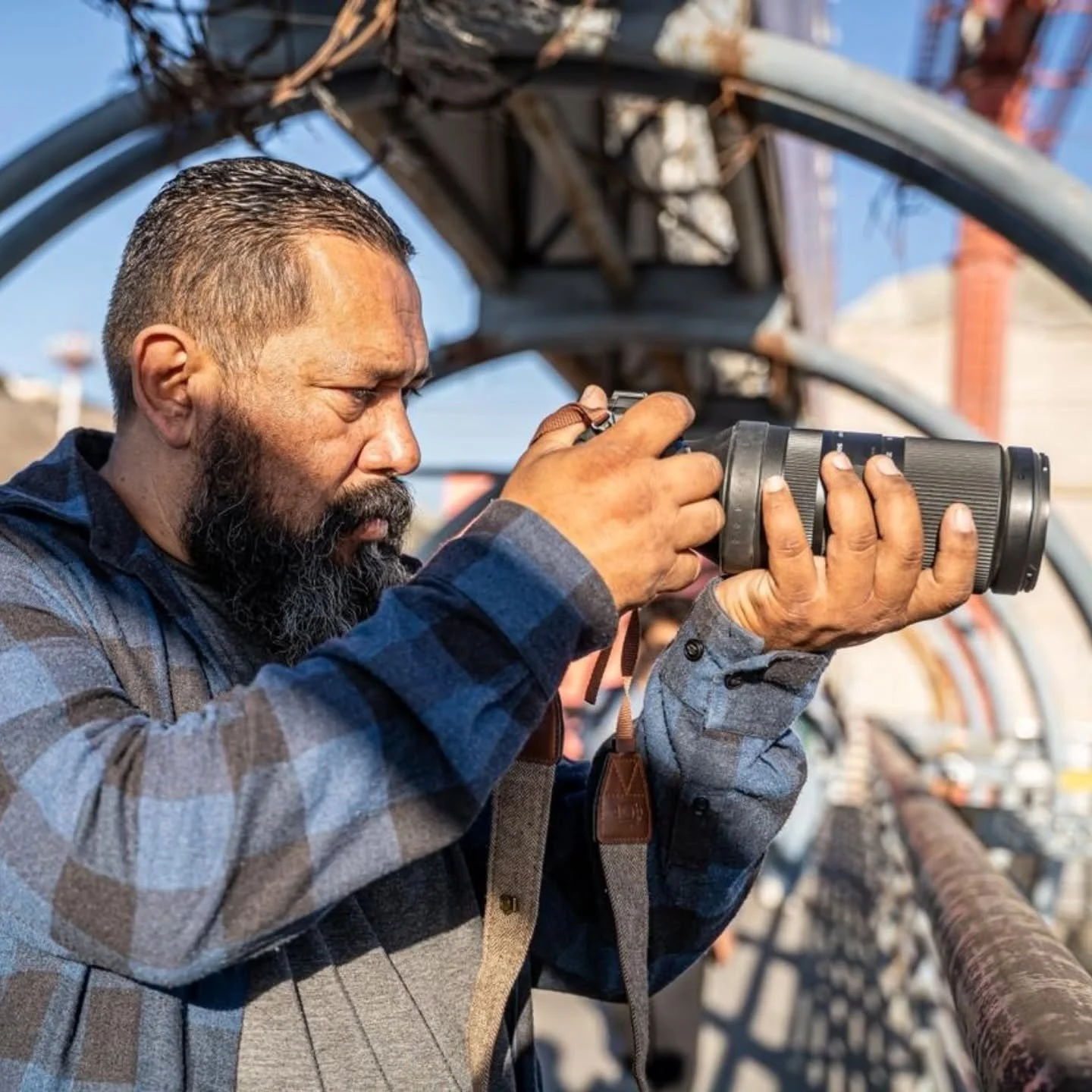 El peso de la tierra: cuando una imagen sostiene un país entero&nbsp;
