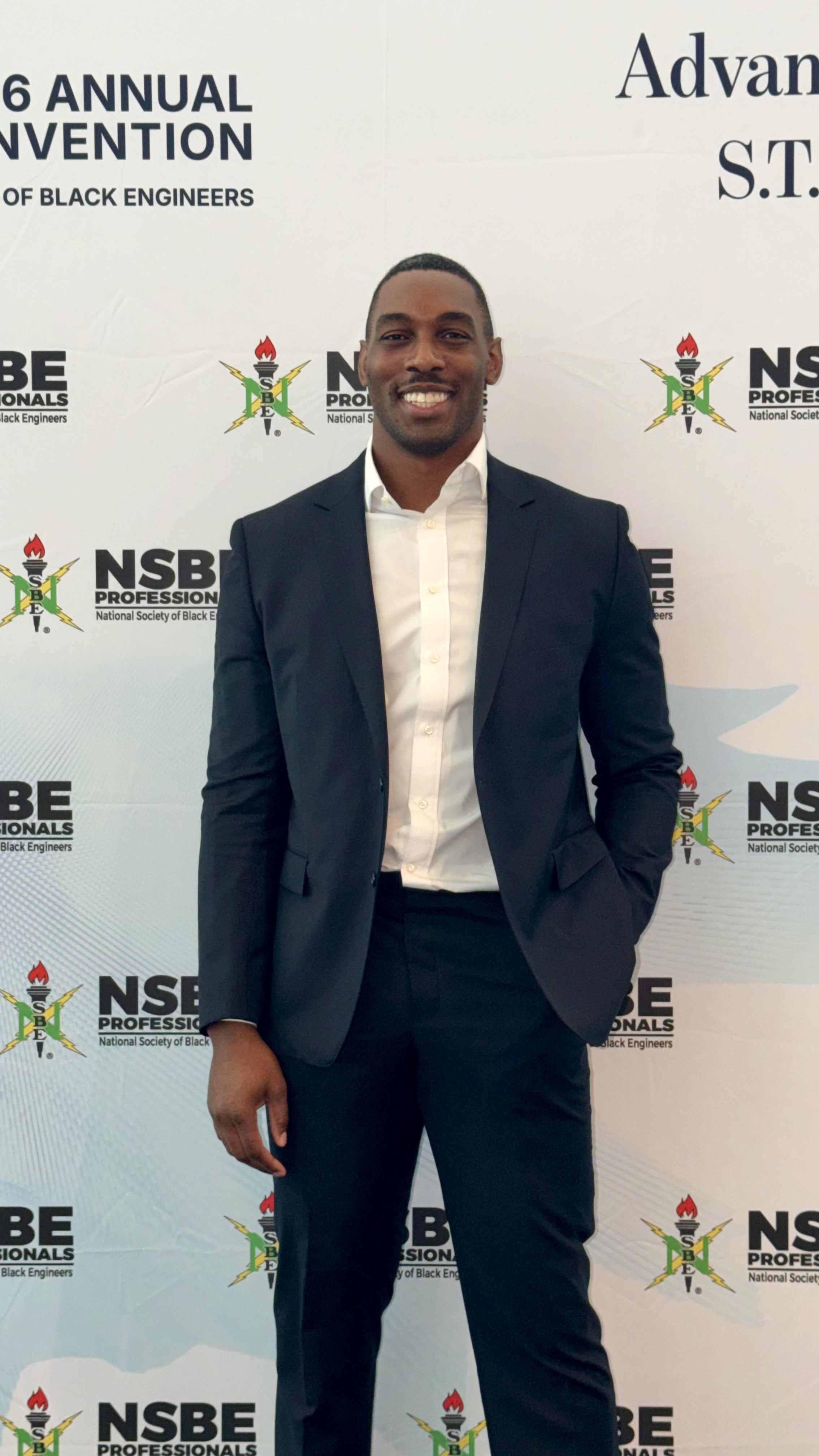 NSBE_RaisaFlowersMUA.jpg