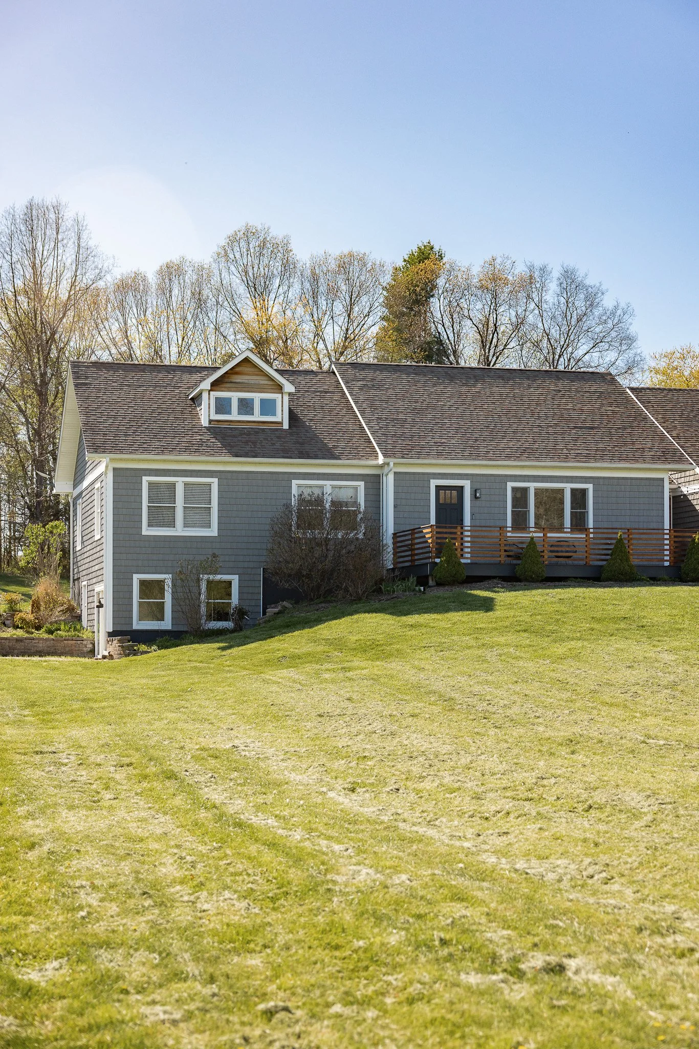 Petty Drive: 5 Beds / 3.5 Baths, Ghent, NY (Available)