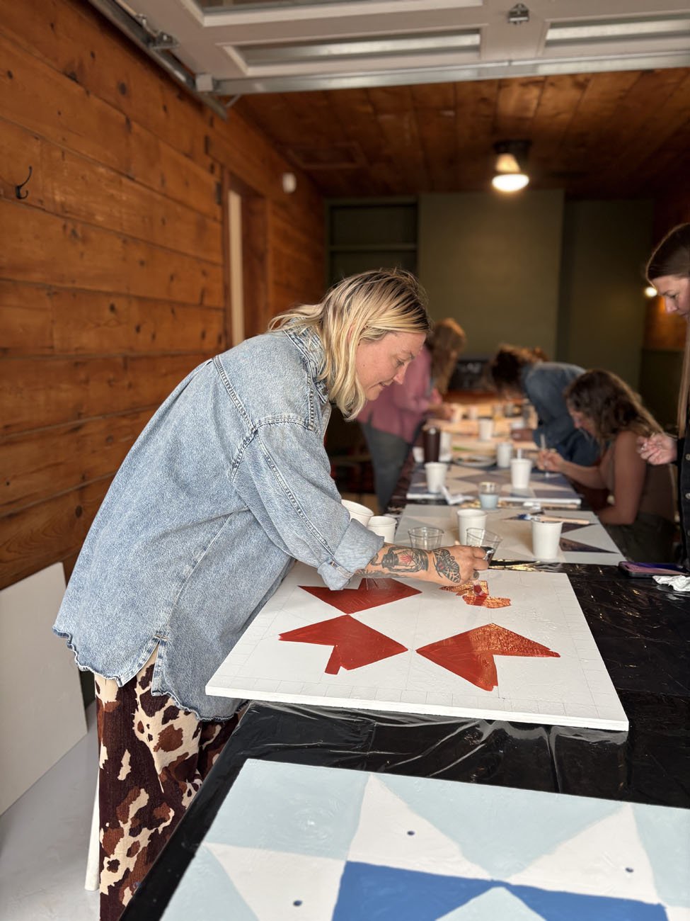 TheStranger_LongTable_BarnQuilts5.jpg