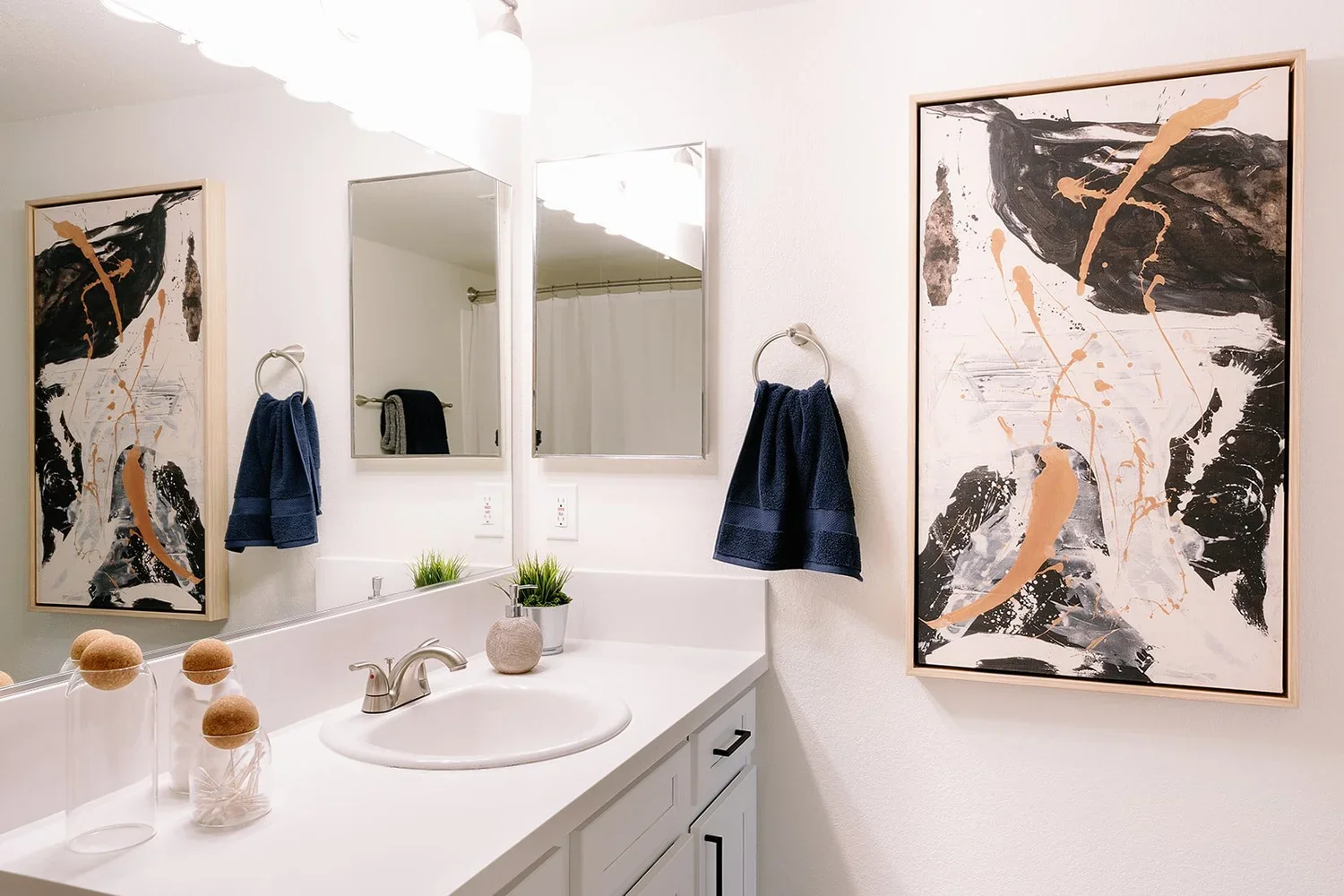 CT+Model+bath.webp