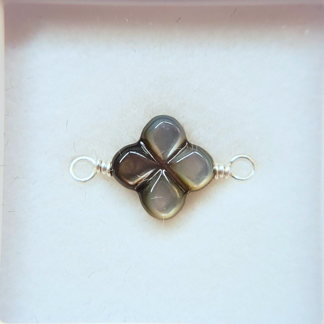 SS Mother of Pearl Black Clover