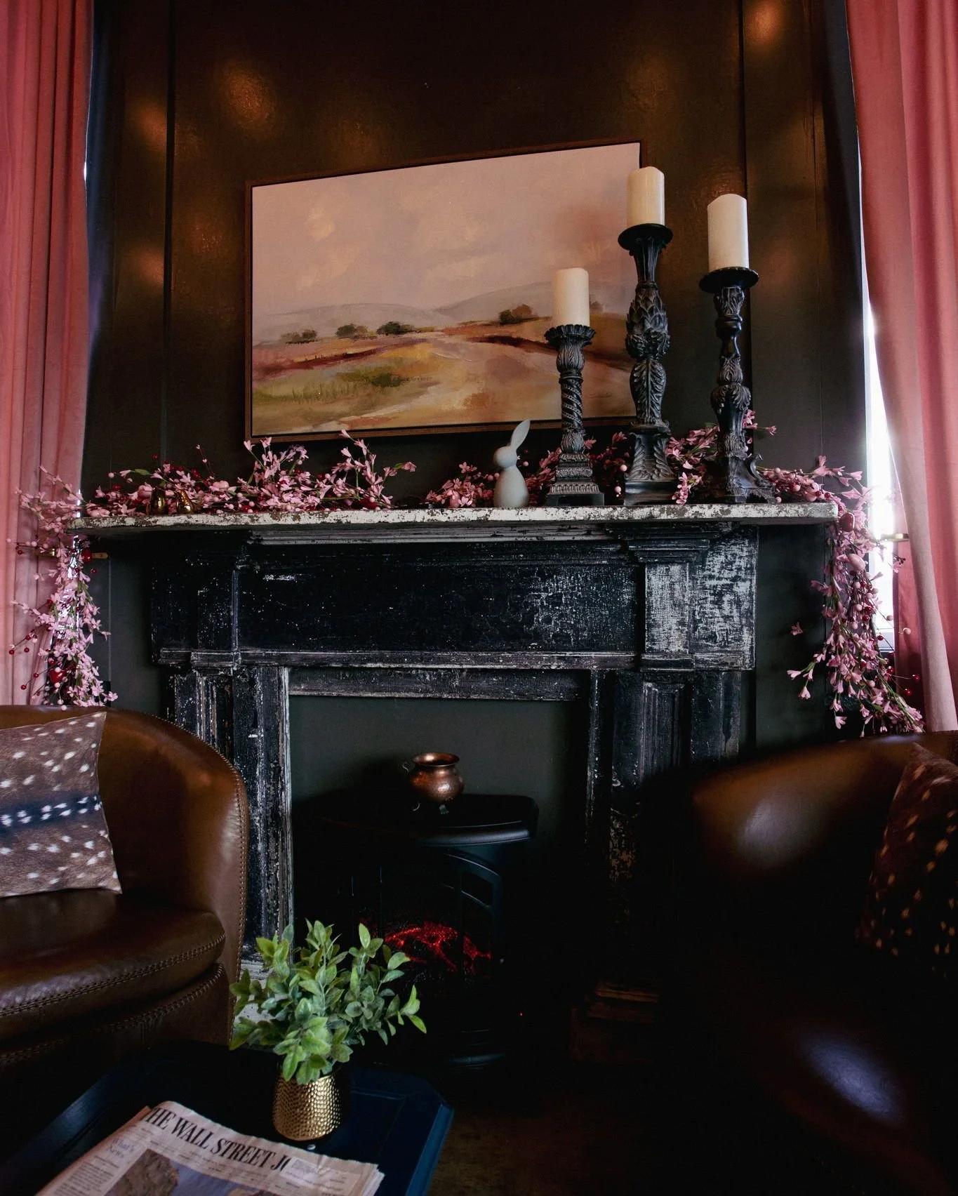 Downtown mornings just feel better here. Grab a seat, a coffee, and enjoy the quiet moment.