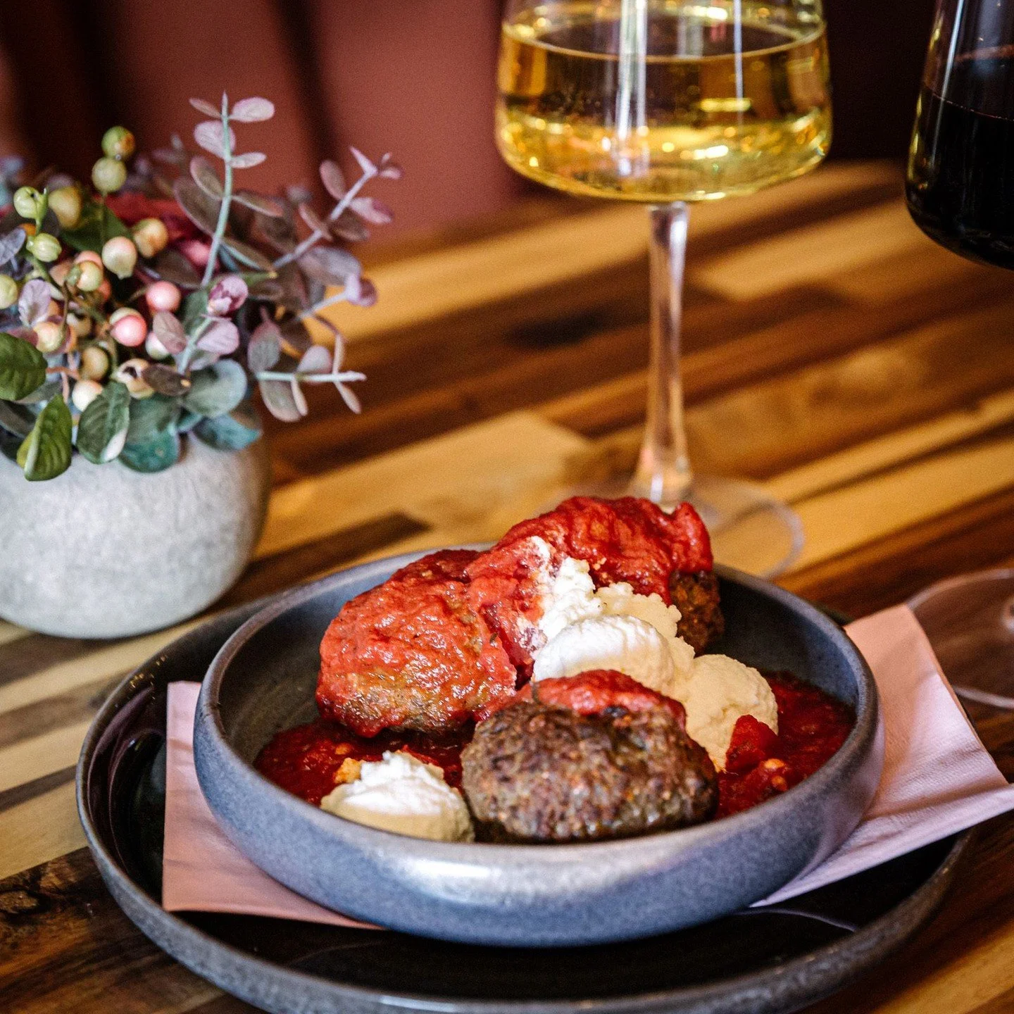 Boutique wine. Small bites. Downtown Blairsville. This is what your Wednesday evening should look like. Open until 8 PM, every day.