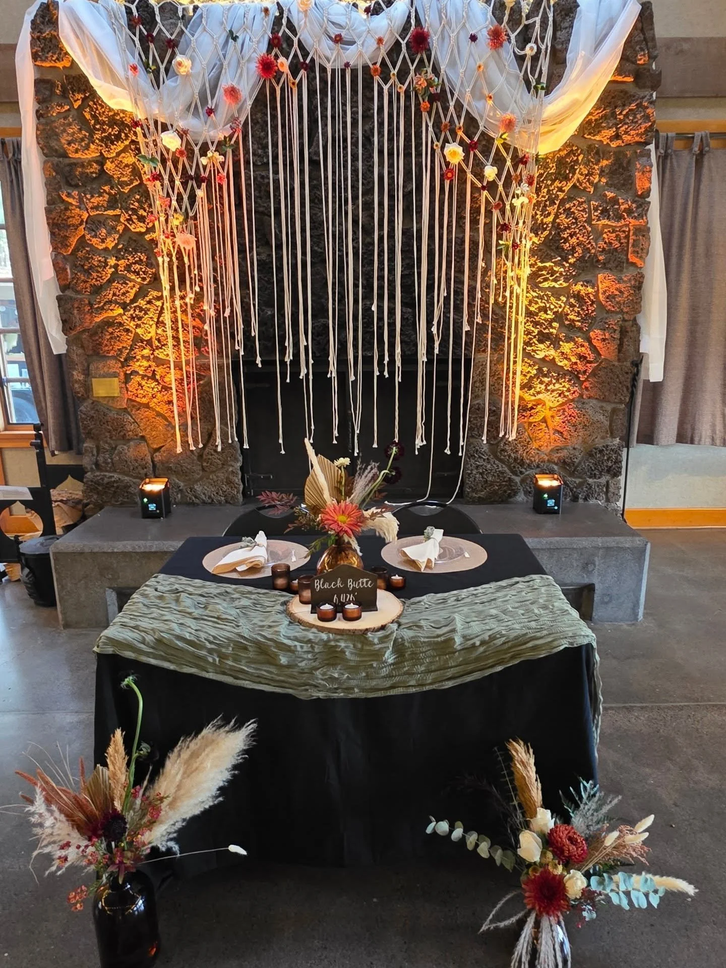 Date:&nbsp;November 8, 2025
Kelley and Kevin
Venue:&nbsp;@aspenhall
DJ: DJ Chris @sunsetsoundevents
Food: @cobc_bbq
Drinks: tessadodge

For Bookings or more information:

www.sunsetsoundevents.com&nbsp;

#events #wedding #bendoregon #centraloregon #o