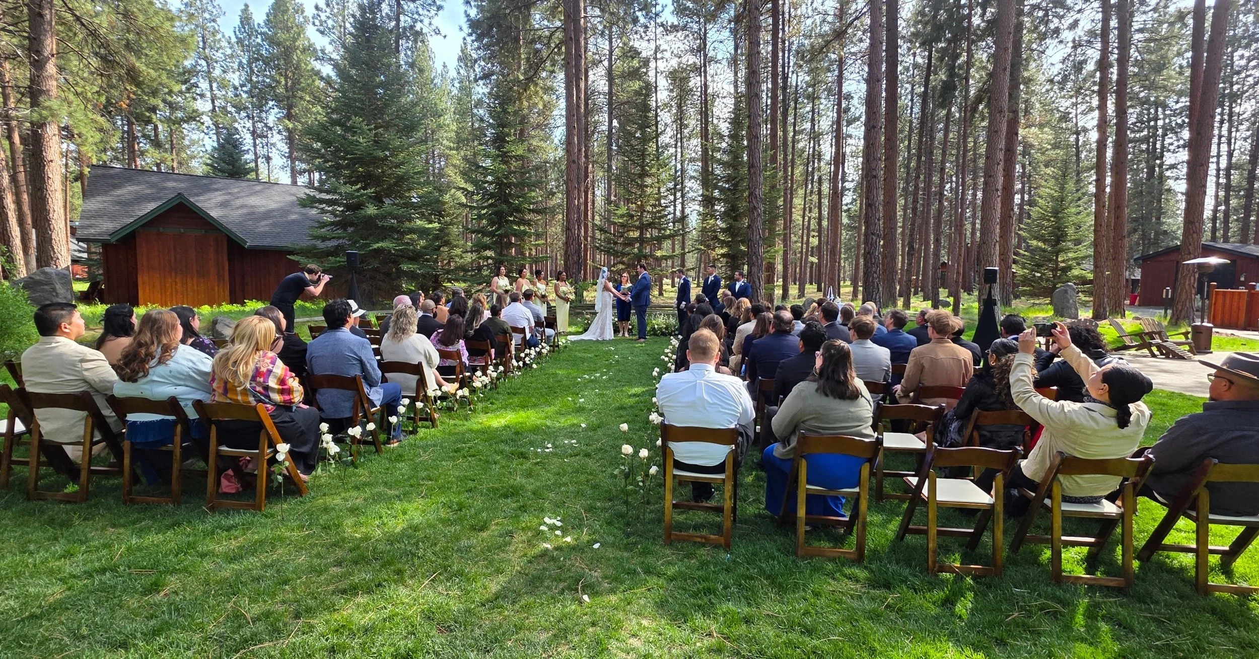 @sunsetsoundevents providing DJ services for weddings at @fivepinelodge this past weekend.