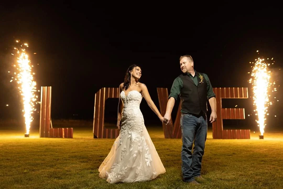 Sunset Sound Events has cold sparkers that will add an instant burst of excitement—perfect for dramatic photo ops, grand entrances, or highlighting an important moment. Safe for indoor use and visually stunning, they create a high‑impact effect that 