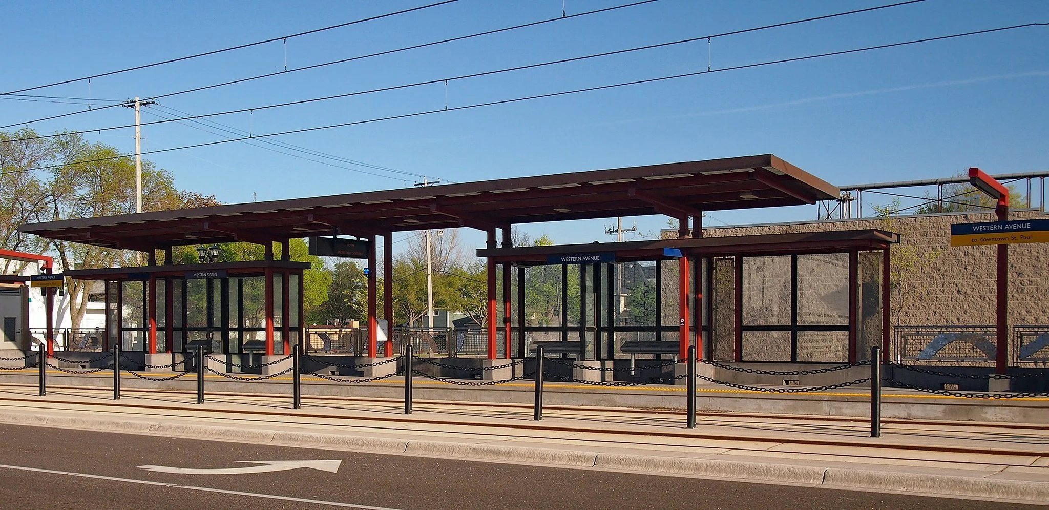 2048px-Western_Ave_Station_(St_Paul_MN).jpg