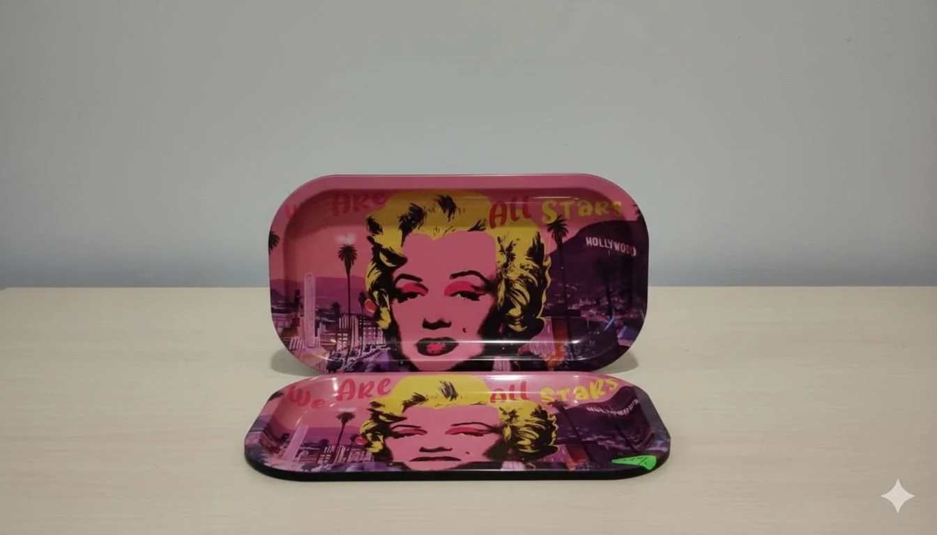 Charola con tapa magnética y holografica  (mediana y larga)