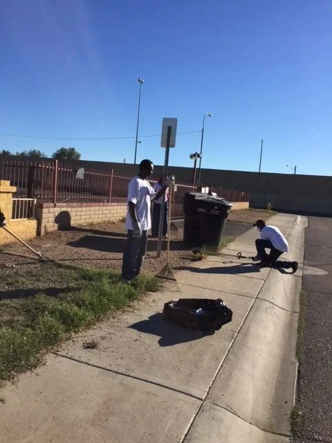 Neighborhood-clean-up-10-24-2015-1.jpeg