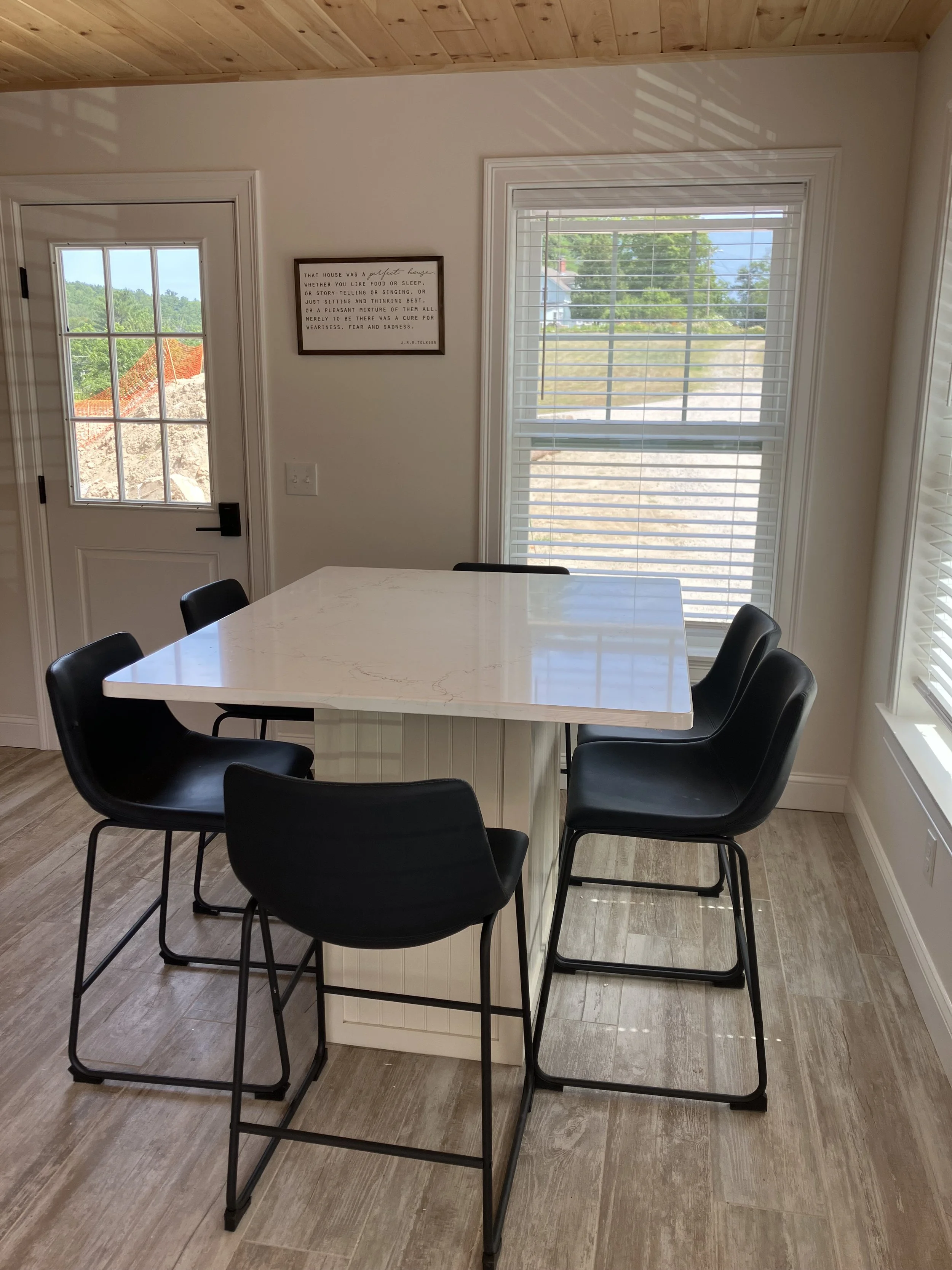 Dining Table (Seats 6)