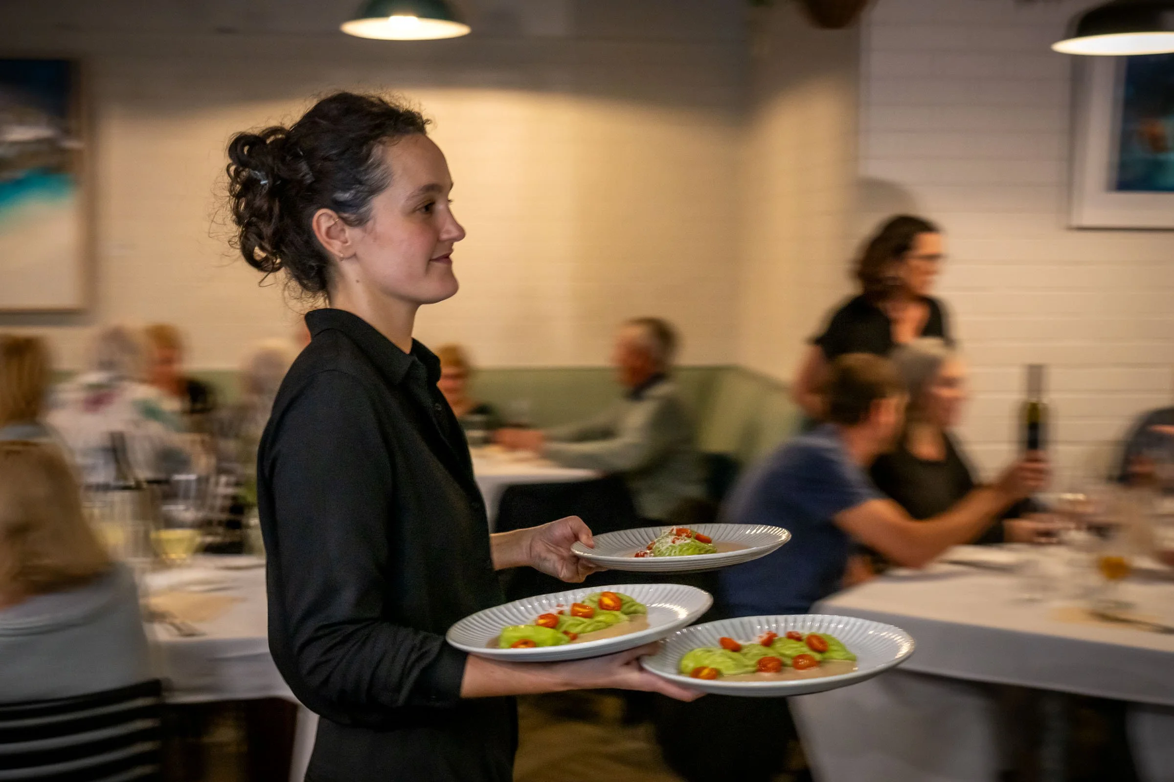 Artezan-Dining-Matt Moyes-30.jpg