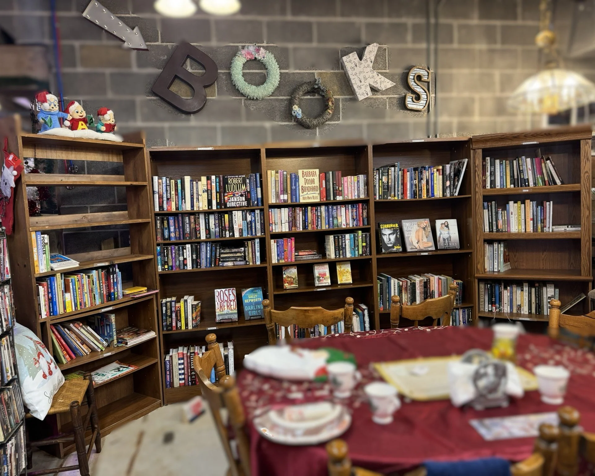 Safe Pet Project Thrift Store