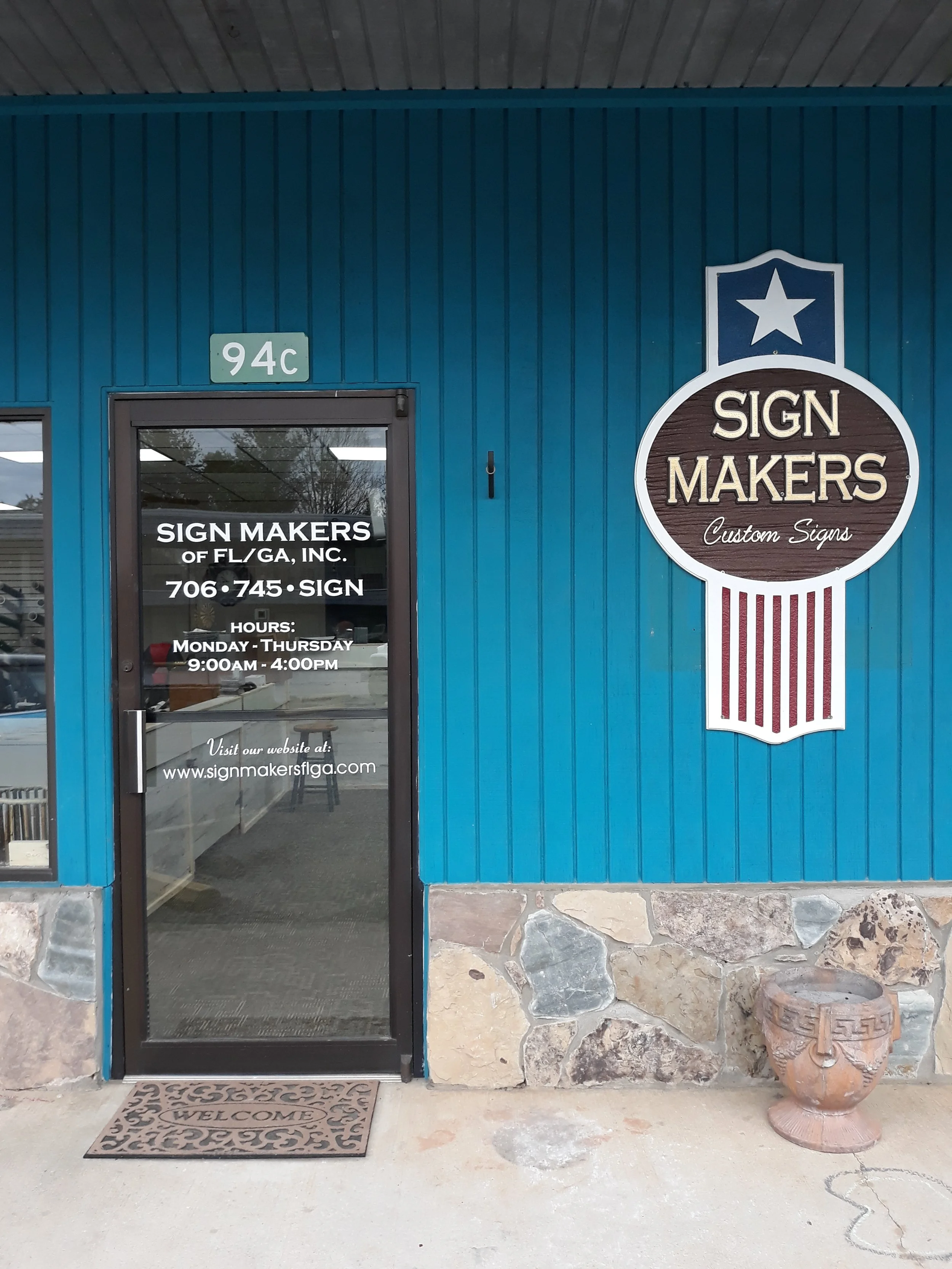 Sign Makers