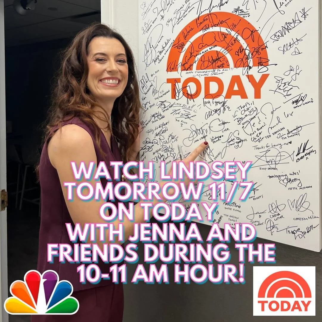 Such a pinch me moment every time I get to go on the @todayshow !!! I grew up loving this show and it&rsquo;s a dream to be on it,  bringing creative unplugged fun! 
Tune in tomorrow to the fab @jennaandfriends for some great holiday ideas.  Love cra