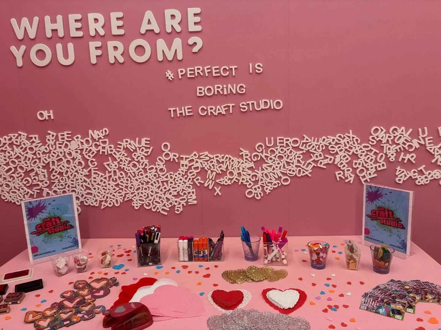 We ❤️ you @godslovenyc and are always proud to partner with you and bring our crafty magic to help with all the good you do.
.
.
.
#nyc #giveback #diy #art