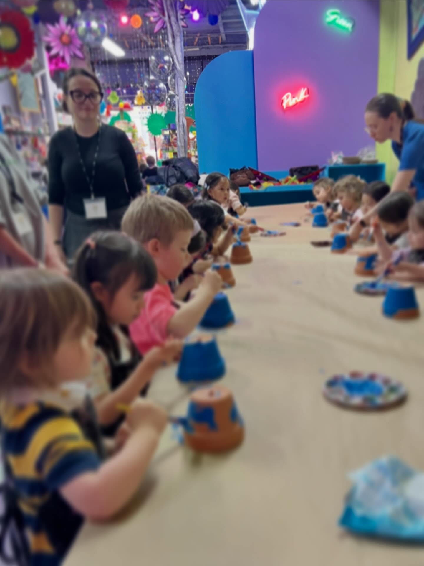 We sure are having the sweetest spring break with our March Mini Camp visitors every day from @balletacademyeast !  Dancing and a daily visit to our studio sounds like a dream boat situation.  Did you know we&rsquo;ve been besties with our friends @b