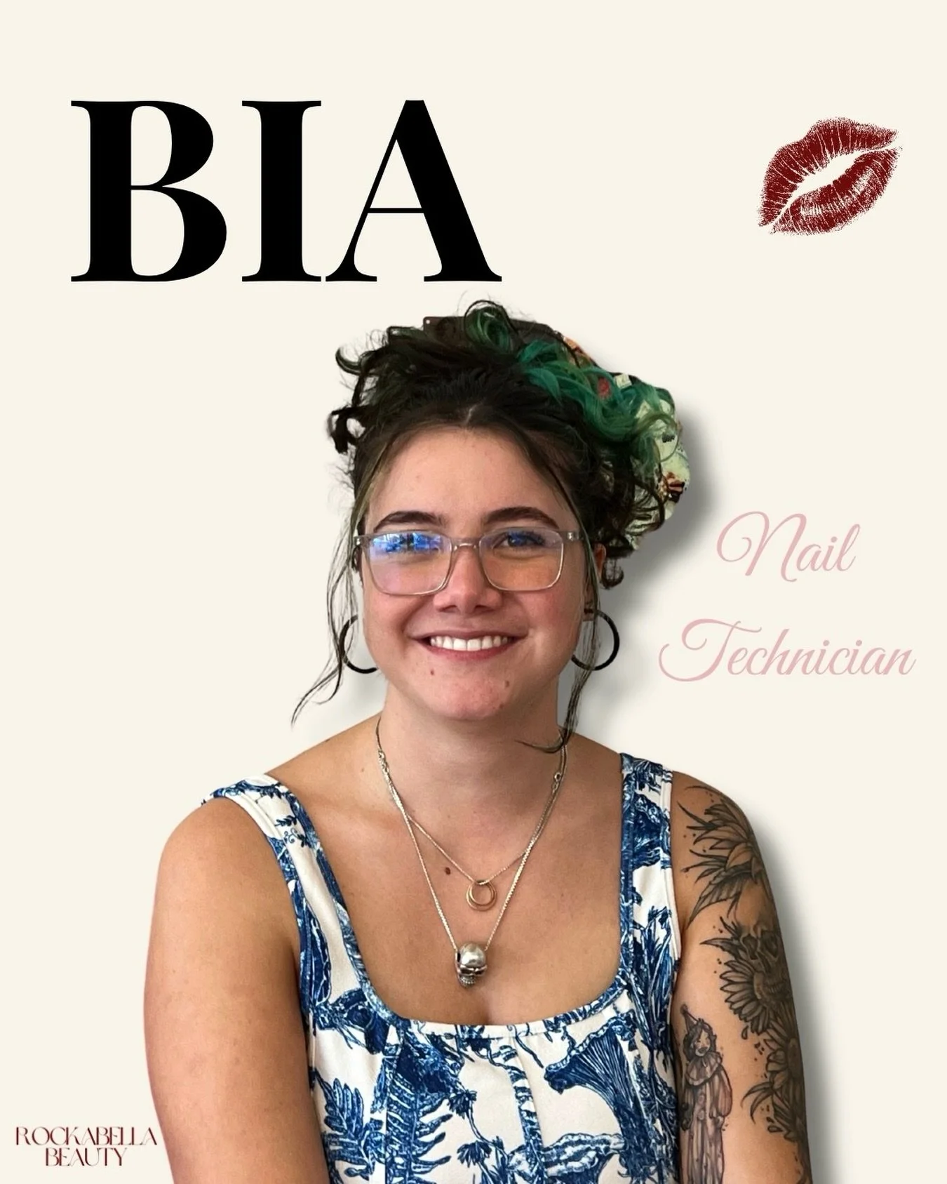 🫶🏽 Re-introducing BIA 💅🏽

Bia loves a good chat, rant, story, or deep conversation with her clients.

She has been doing nails for about 3 years now and has found true passion in the industry. She loves nail art the most but above all else, she l