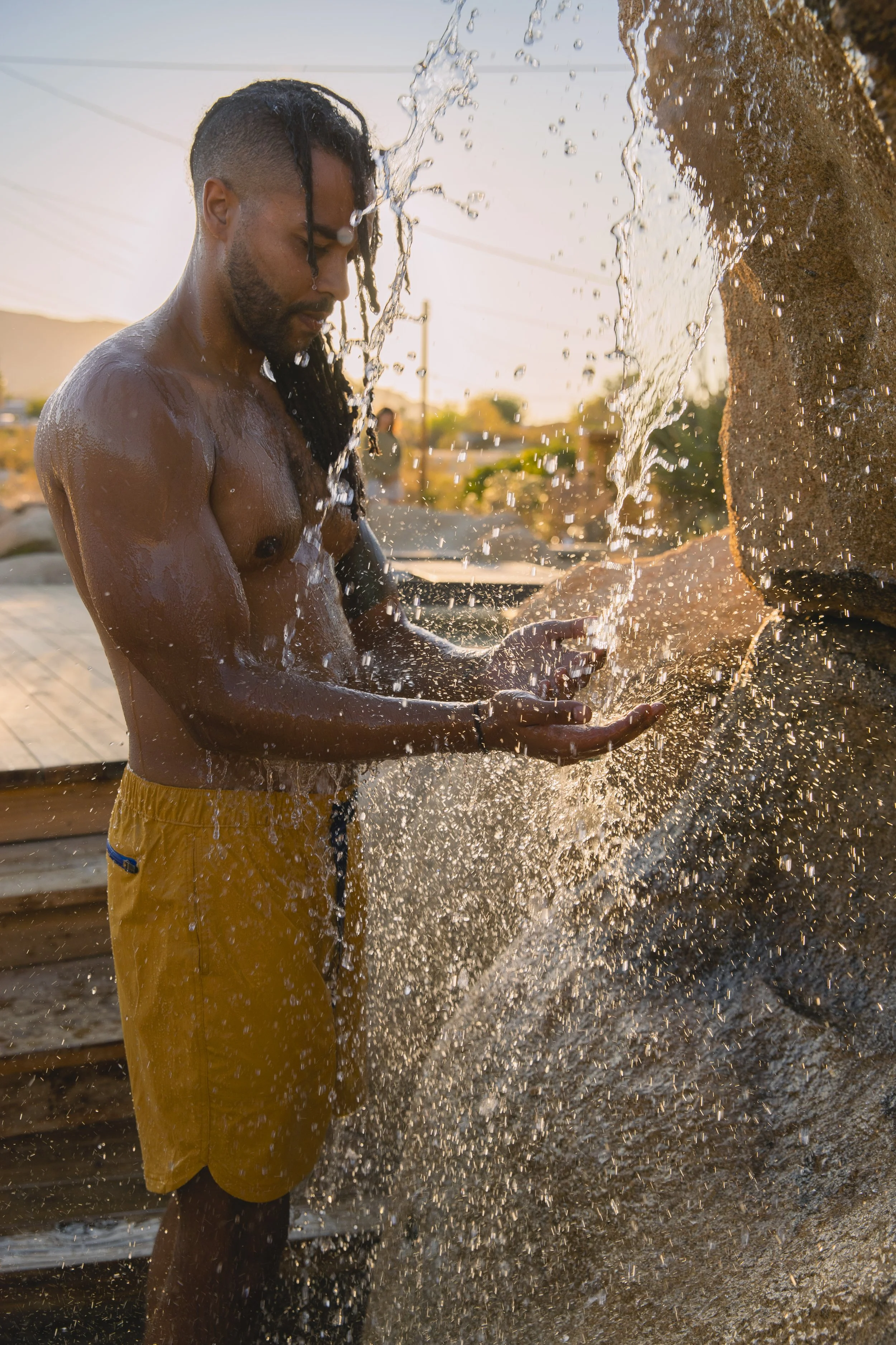 Chillos_Shower_1.jpg