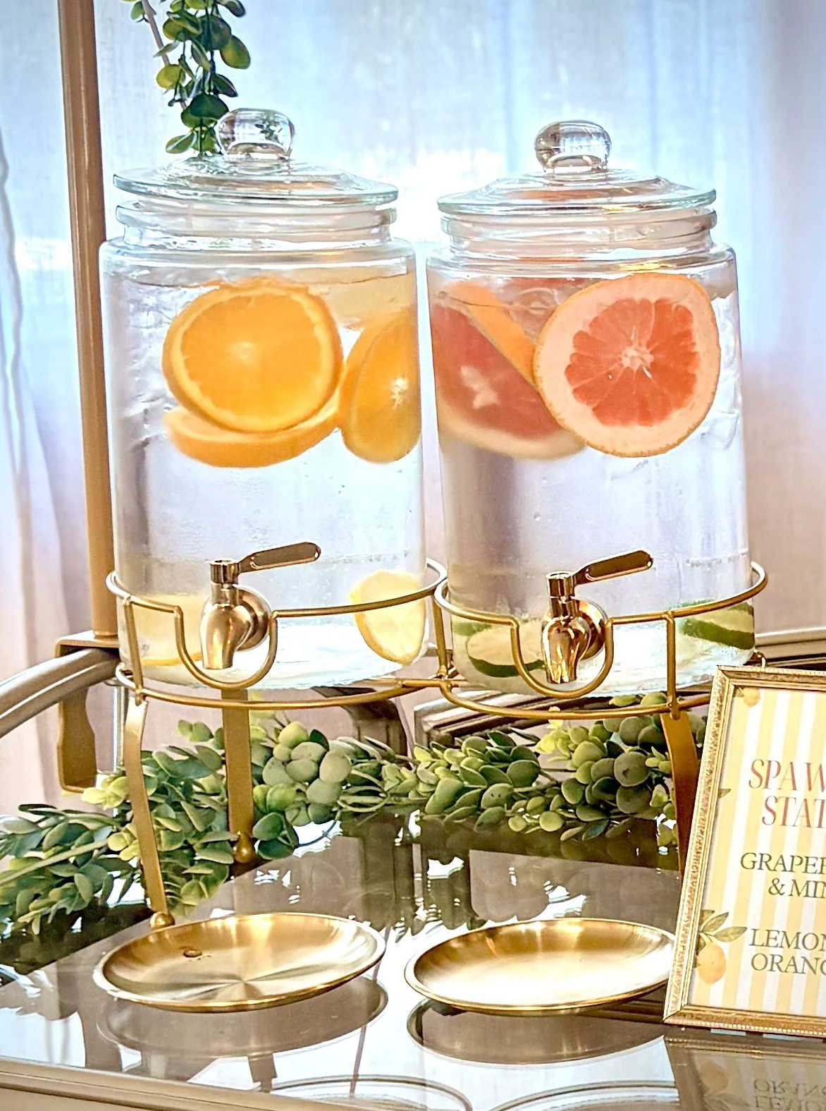 Beverage Dispenser Set with Stand
