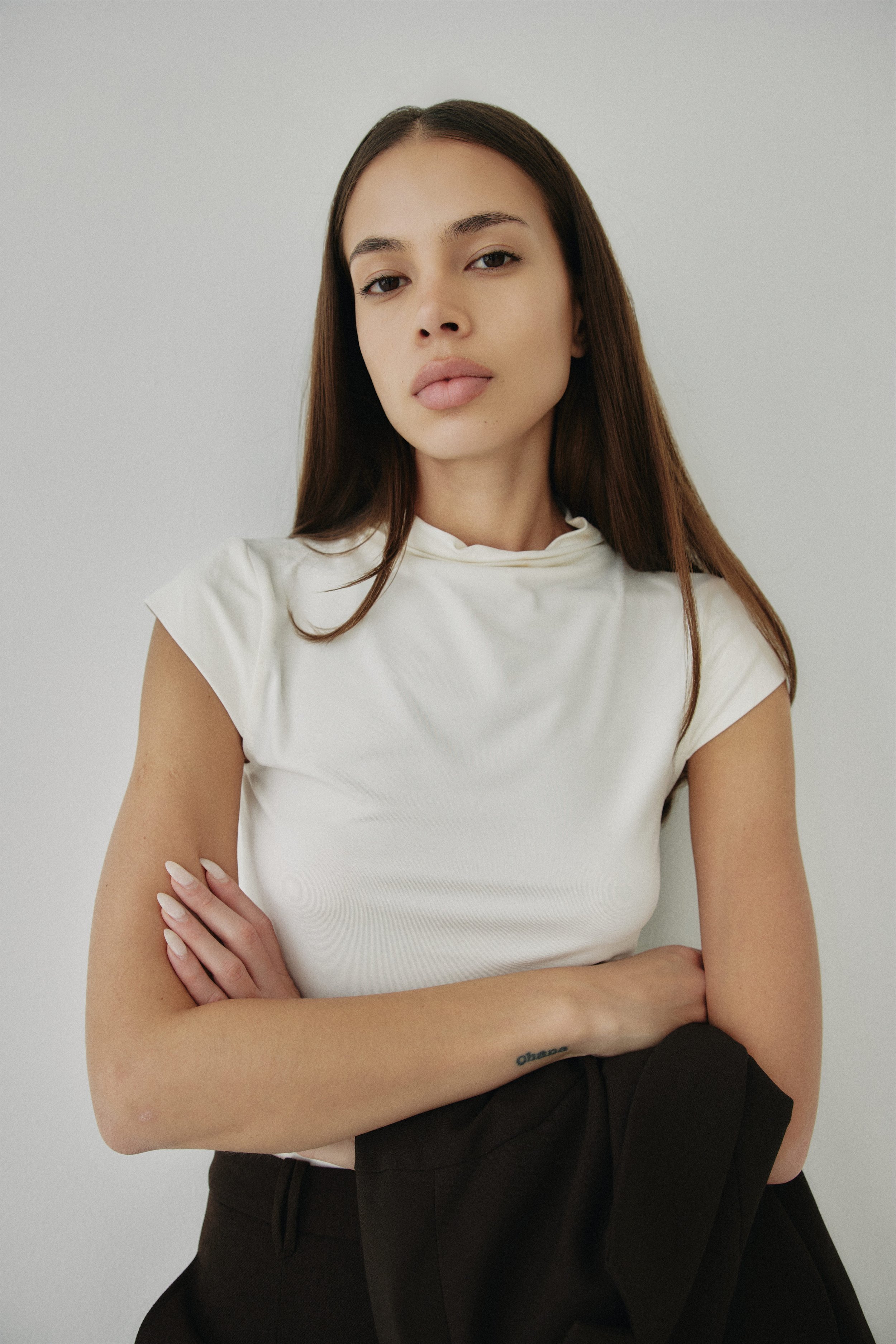 240903_ALROW_LOOKBOOK_JULIA_FINAL_00005.jpg