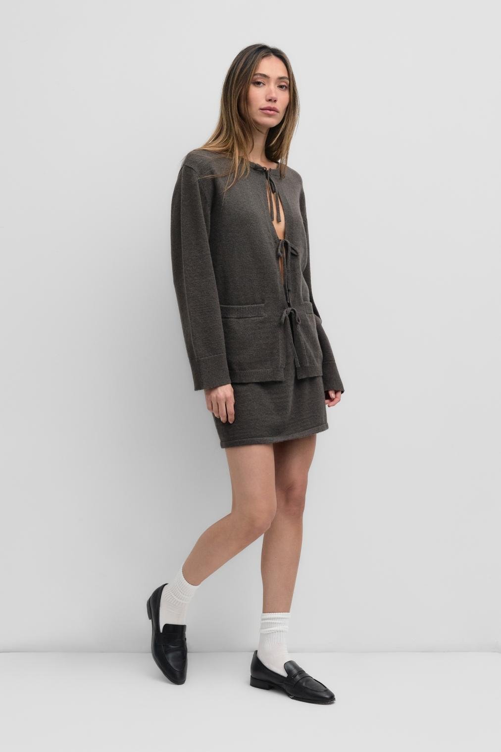 OR1024_OLIVEGREY_3_M_1012new.jpg