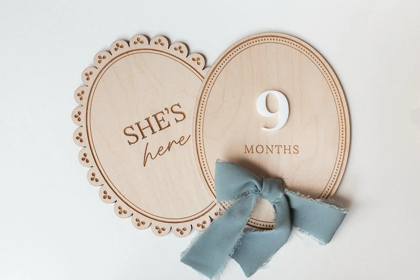 Excited to share a new addition to the shop: She&rsquo;s Here/He&rsquo;s Here and Monthly Milestone signs &mdash; perfect for celebrating every special moment in your baby&rsquo;s first year.

#babyannouncement #newarrivals #babyjoy #babymilestones #