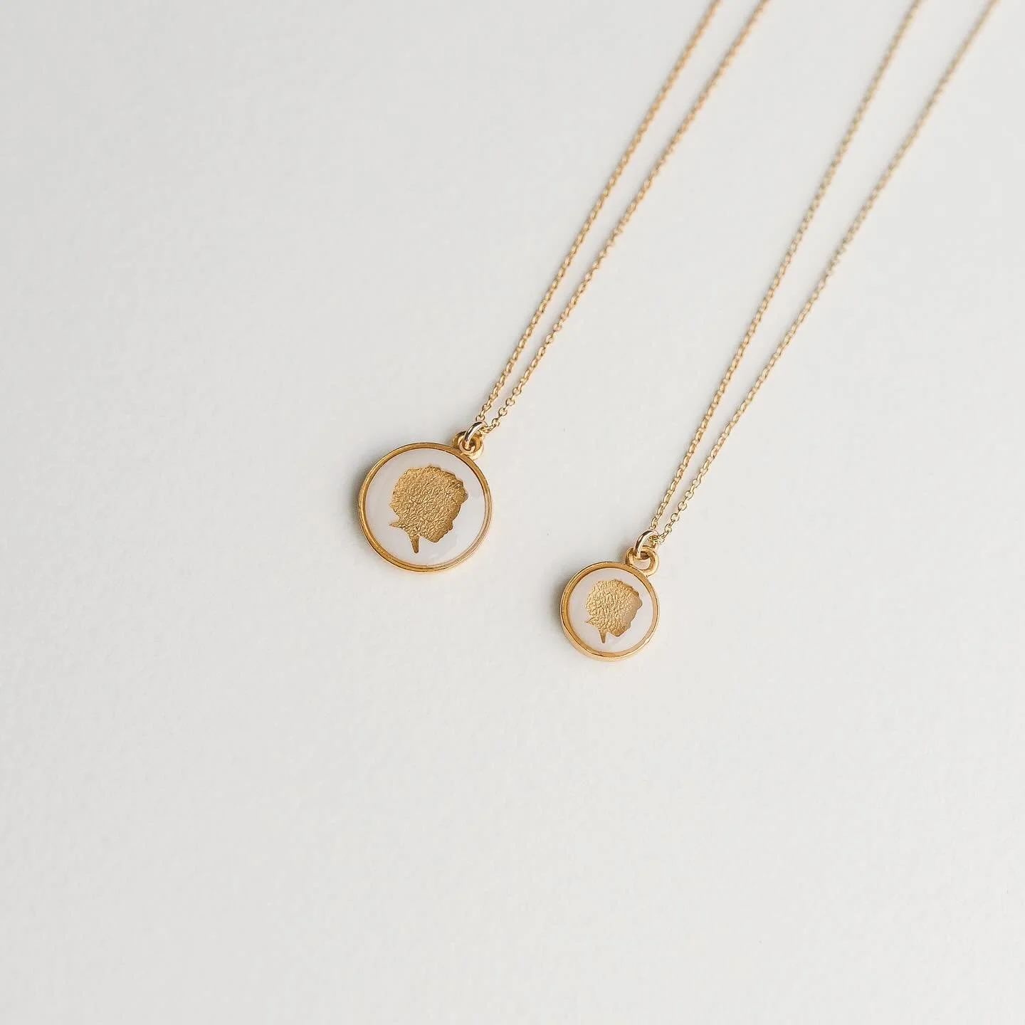✨ Giveaway Time ✨
Our Silhouette Necklaces are finally here! To celebrate, one of you will win a $25 gift card to use in the shop.

Here&rsquo;s how to enter:
	1.	Follow @jenniferdriskellshop
	2.	Like this post
	3.	Tag a friend in the comments who wo