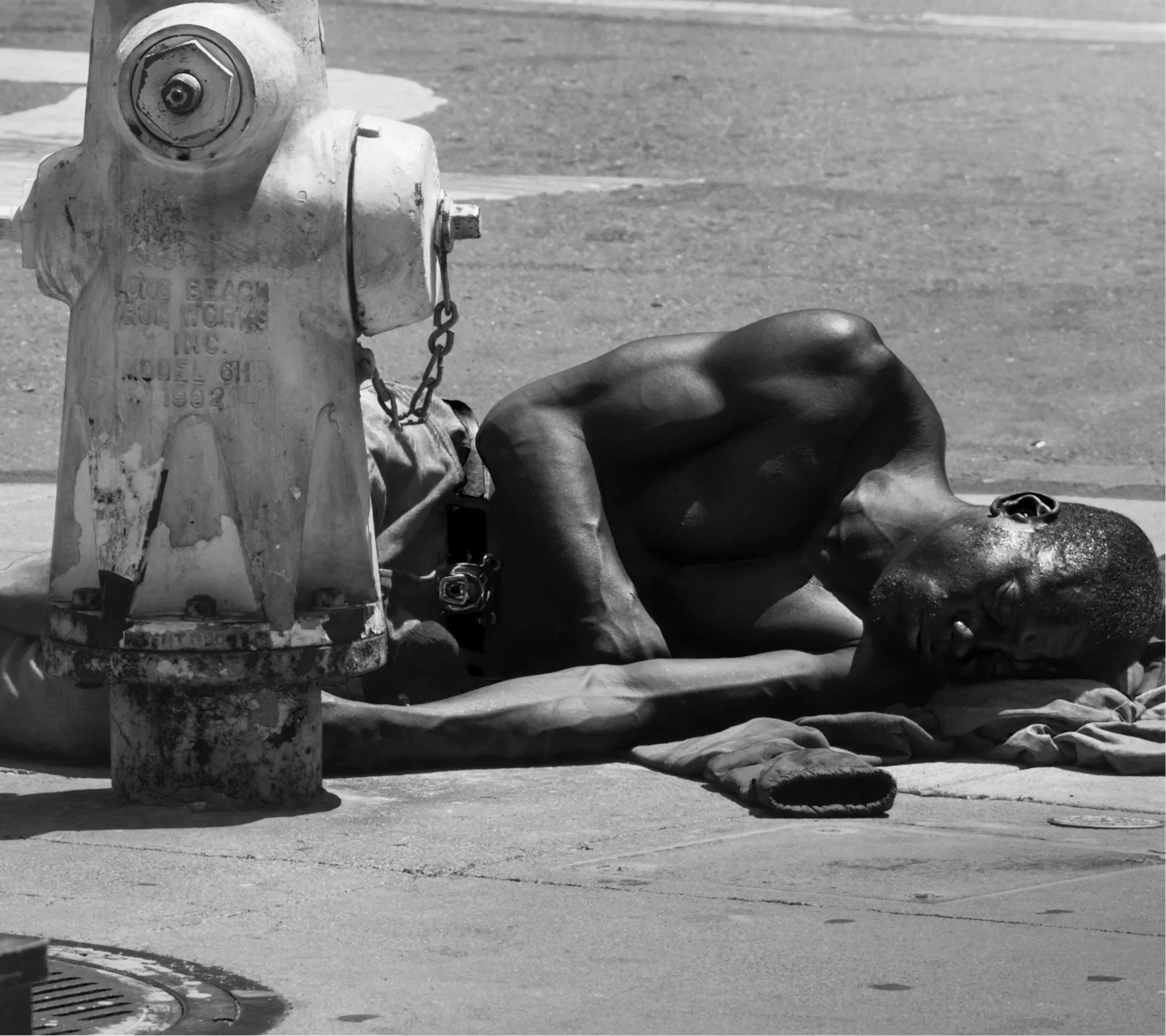  Transient Hydration  The limits of abundance Downtown Oakland, 2025  LUMIX G85  |  Telephoto  |  Digital 