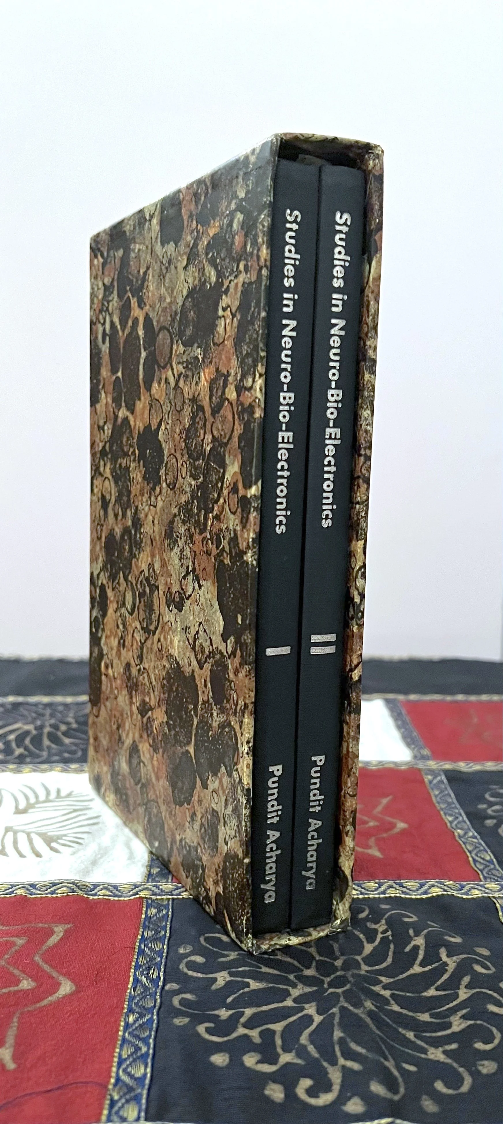 Pundit Acharya. Studies in Neuro-Bio-Electronics: The Doctor’s Book of Yogas. Vol. 1 [with] Studies in Neuro-Bio-Electronics: Training of the Brain by the Brain. Vol. 2 [with 3 pieces of ephemera].