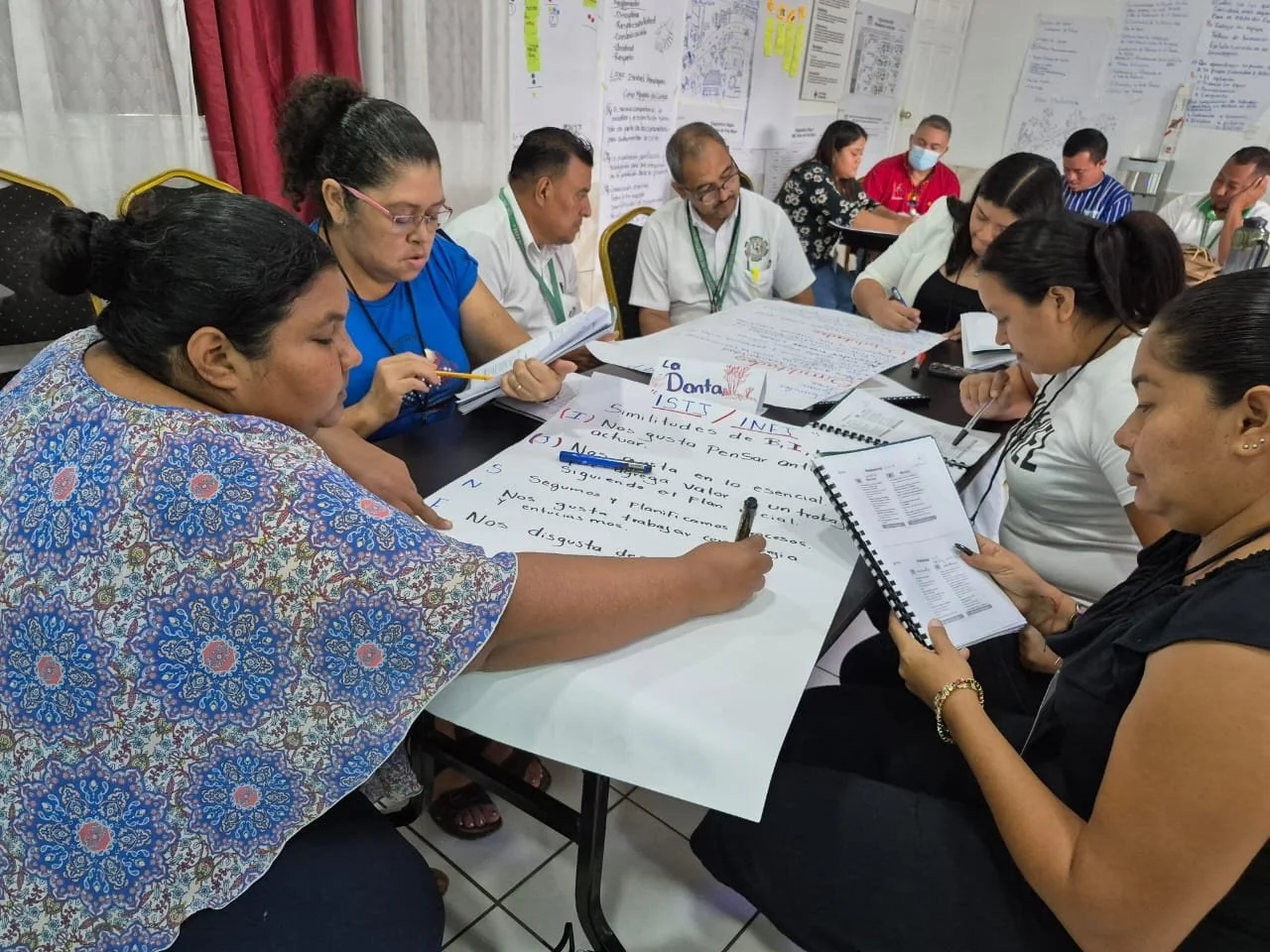 BBL Learning(약칭 BBL)은 김미정 박사와 함께 ‘배움을 통해 더 나은 세상’을 만들어가는 교육 공동체입니다. 우리의 비전과 미션은 개인과 지역사회가 함께 성장하며 삶의 질을 높이는 배움의 여정을 담고 있습니다.