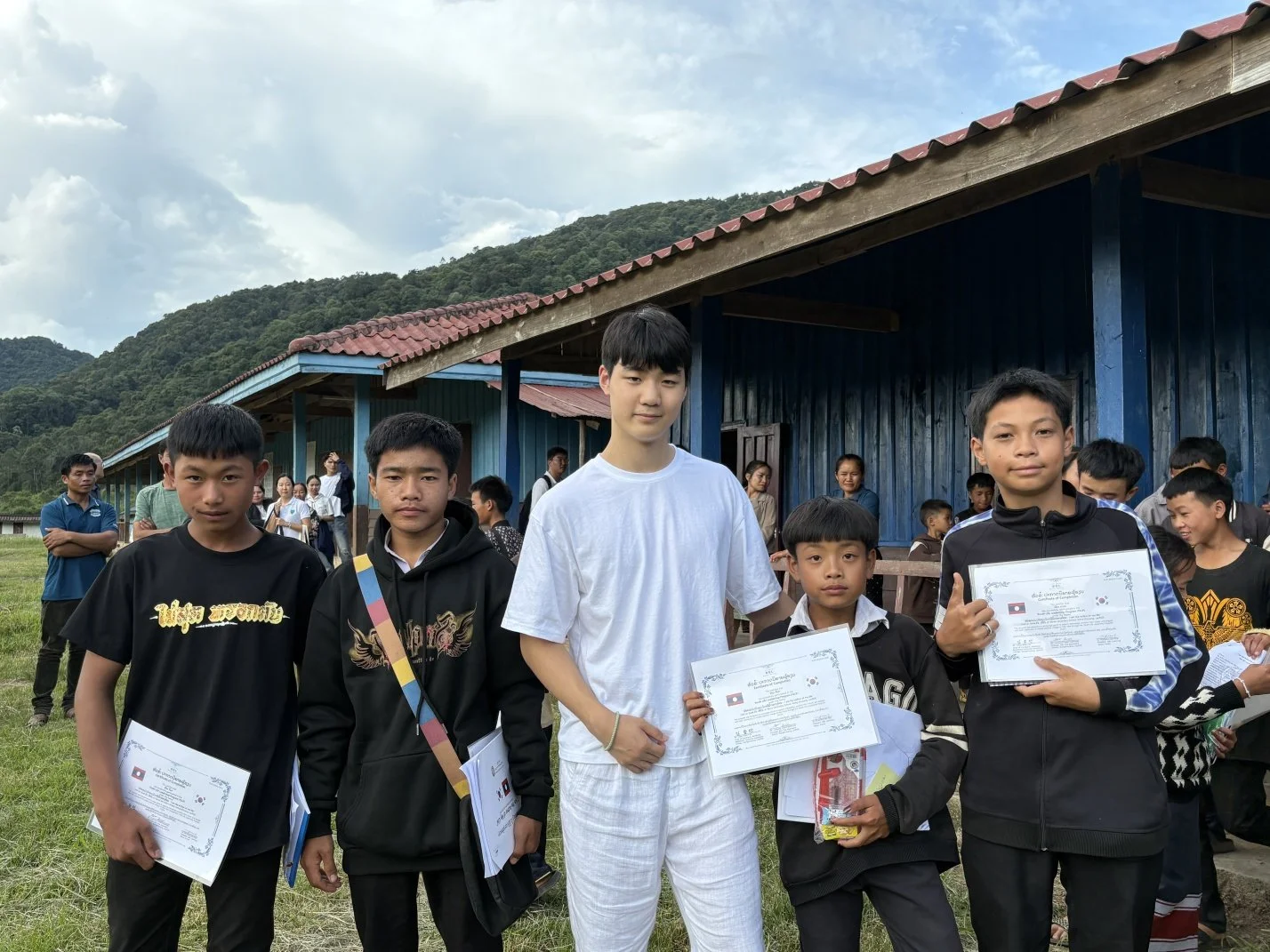 yllp 라오스 준우.jpg