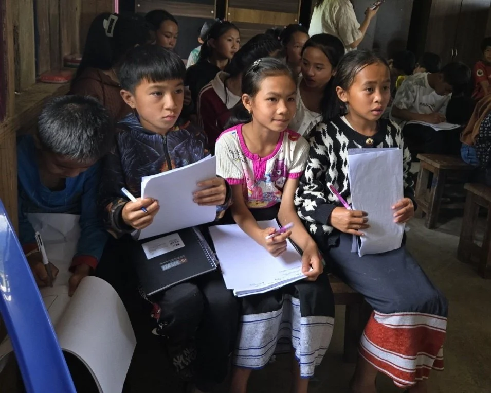 yllp 라오스 아이들.jpg