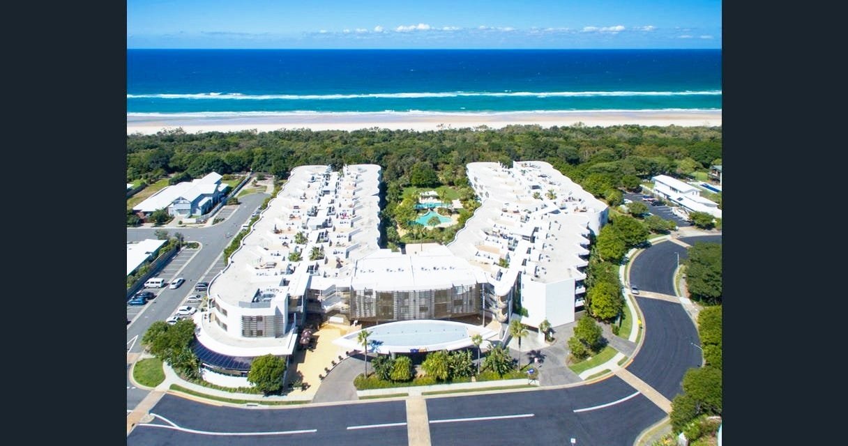 Cotton Beach from above toward sea