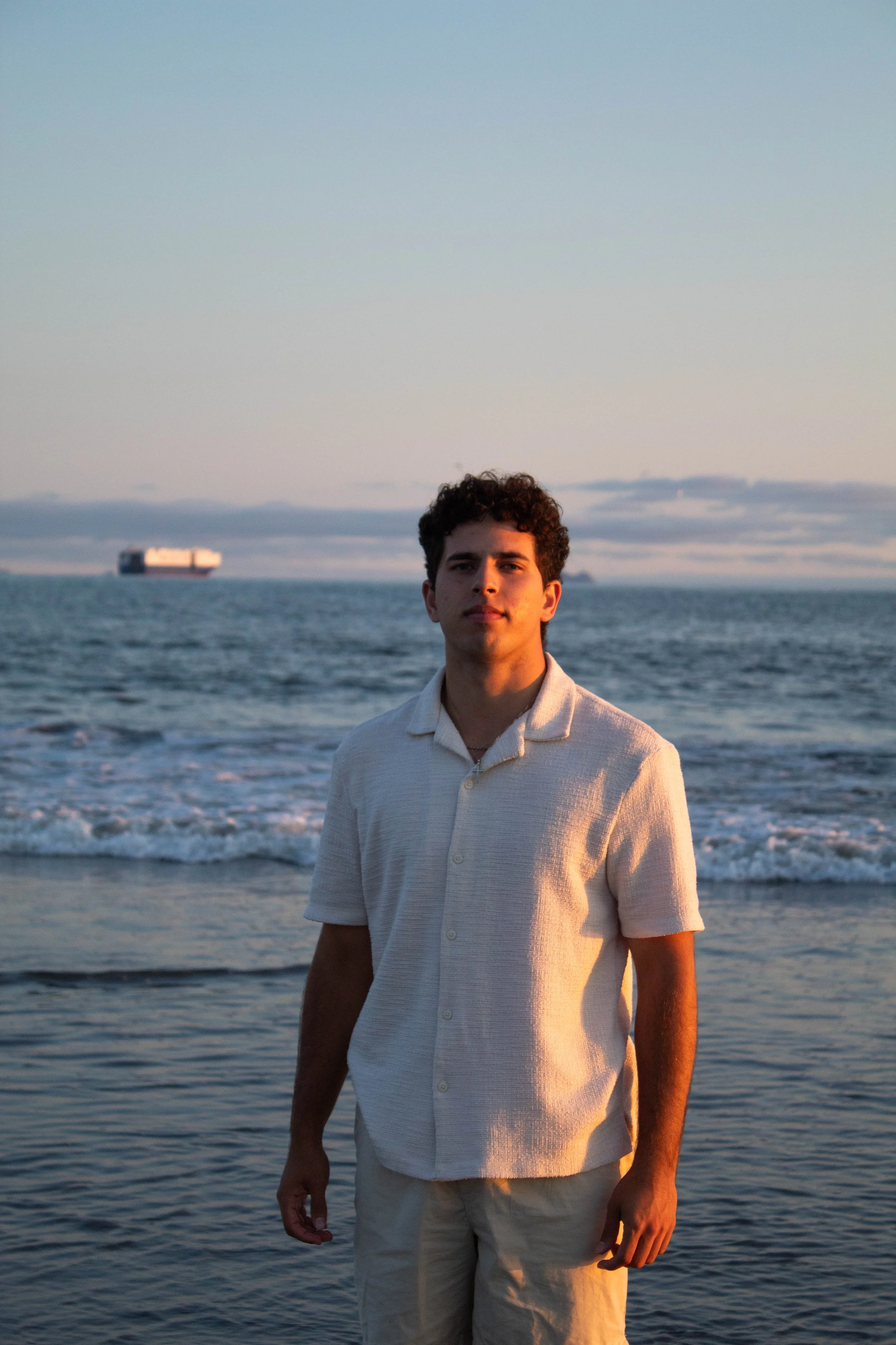 Betancur_untitled shootJuly 16, 2025-340.jpg