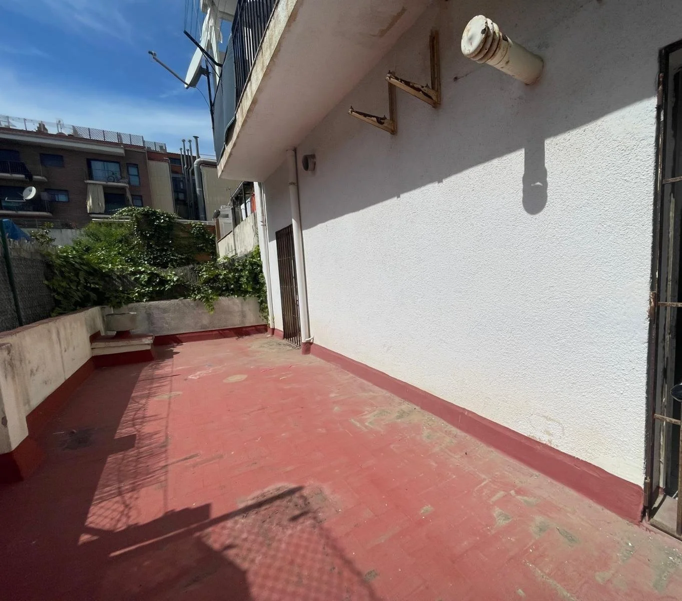 Terraza en local comercial en Pineda de mar.