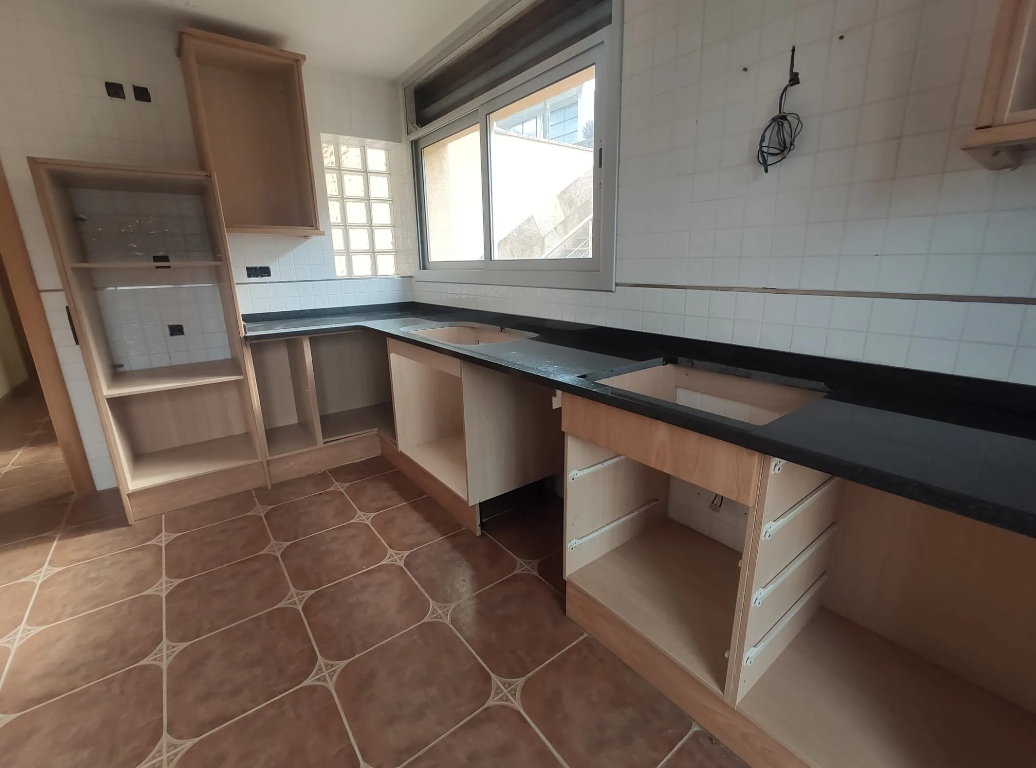 Cocina en la casa cerca de Lloret de mar, 30 km de Girona, provincia Girona.