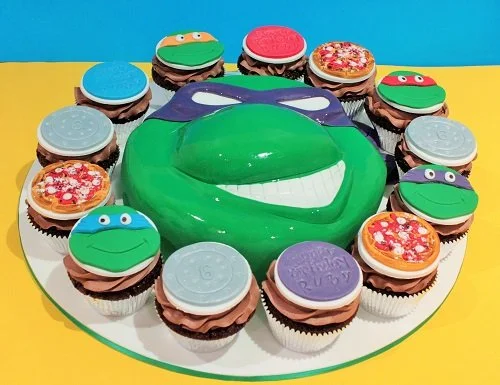 TMNT - Custom designed cupcakes with your favourite Turtle.